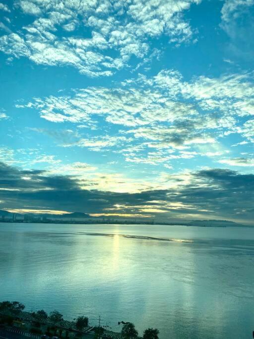 MARITIME SUITE DUPLEX PENANG- PEMANDANGAN LAUT photo 2