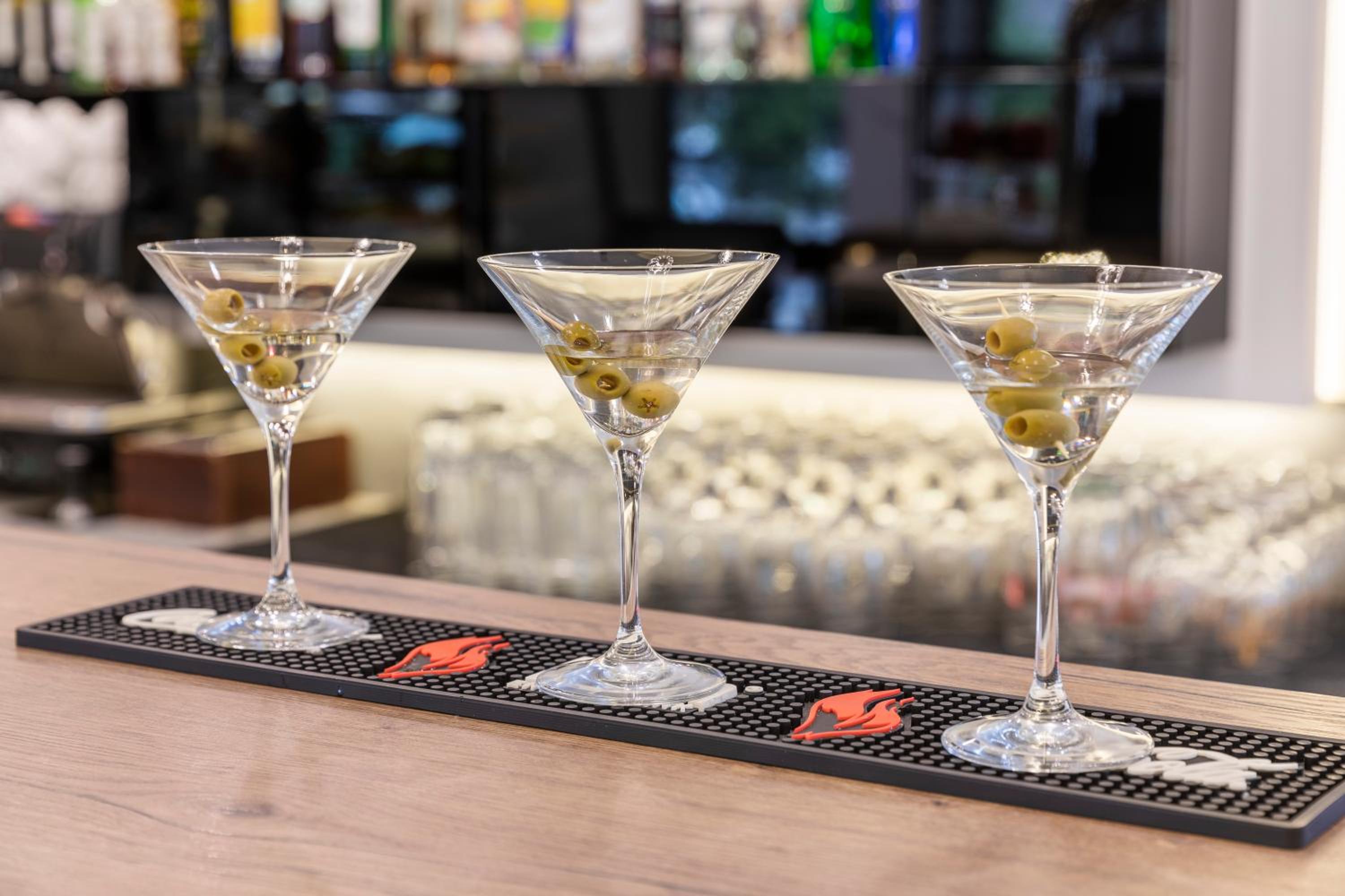 bar