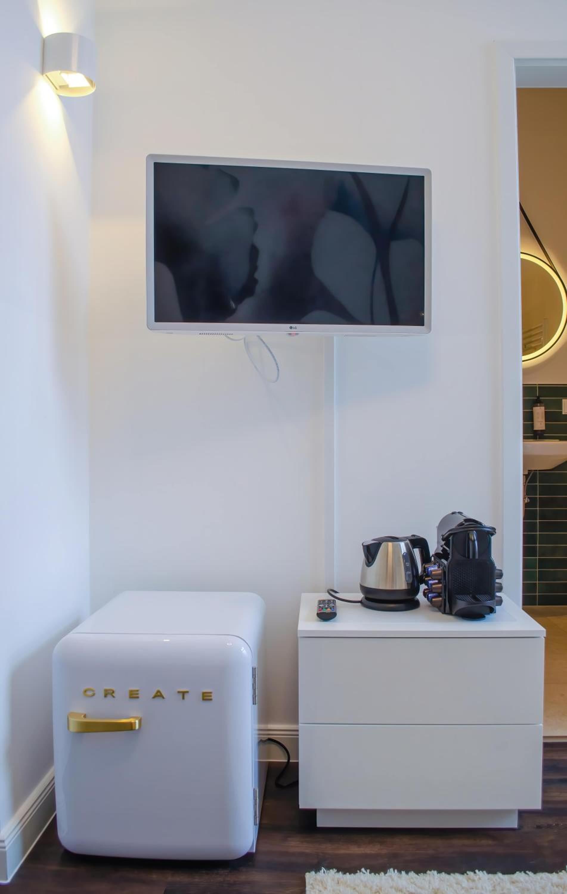 HOMELY STAY Studio 5 - Trendy Self-Check-In Stay in Munich