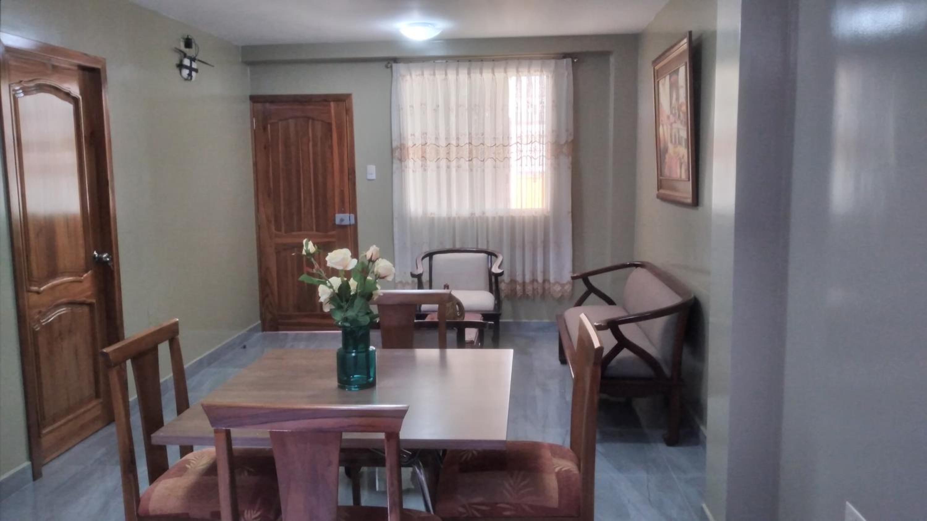 Hotel DEPARTAMENTOS DEL HOTEL HAMILTON - Image 1