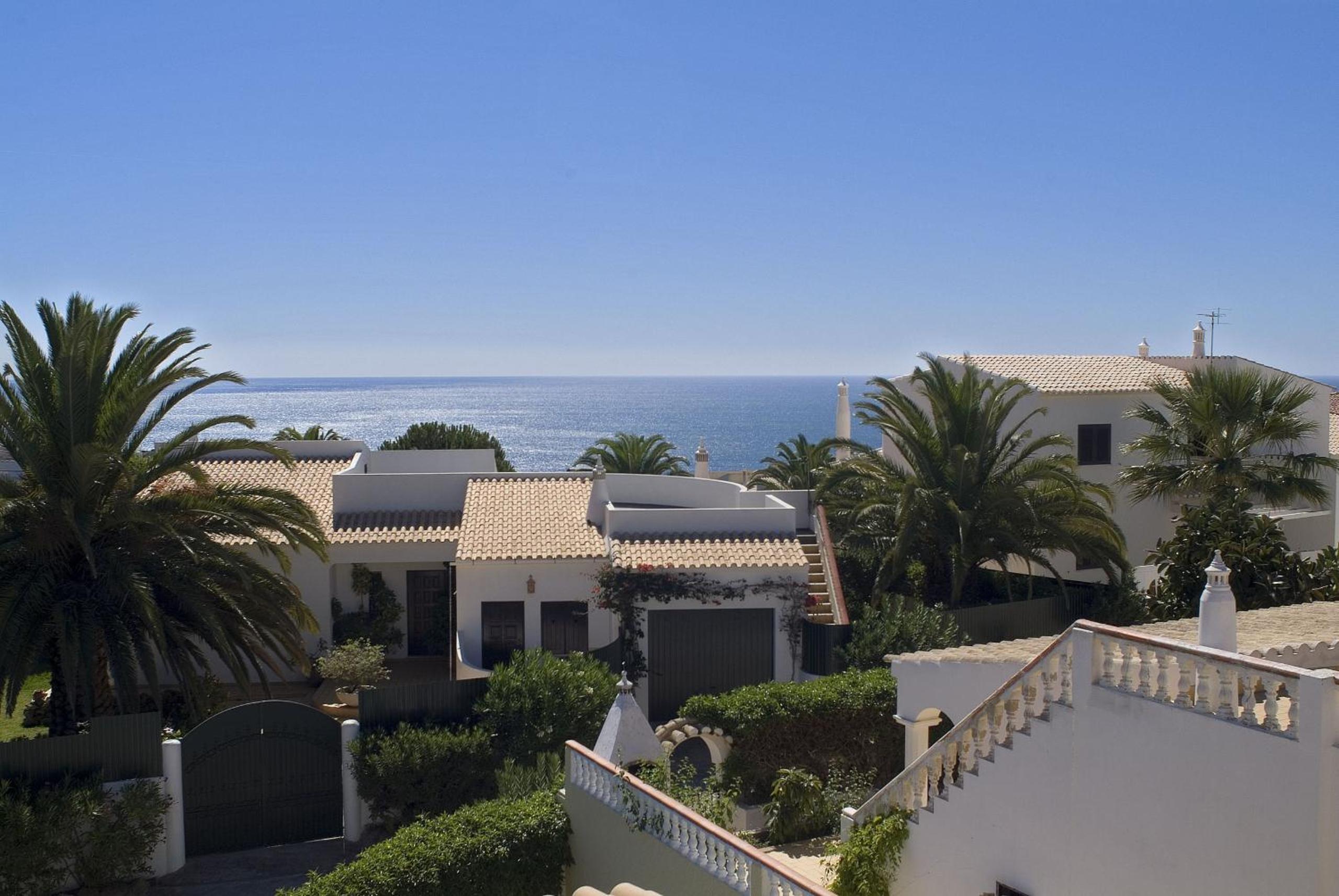 417 Villa Beatriz view 5