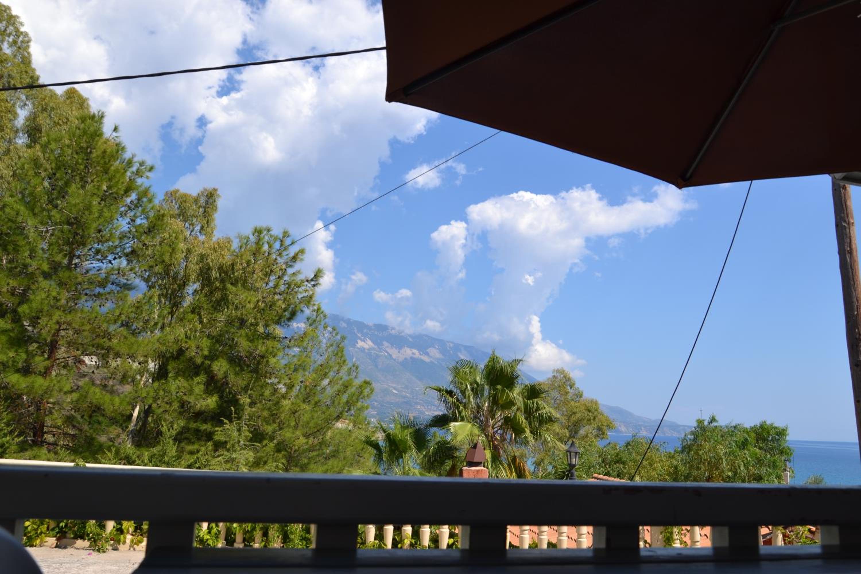 Mihaila seaside: 2 bedroom bungalows Kefalonia view 5