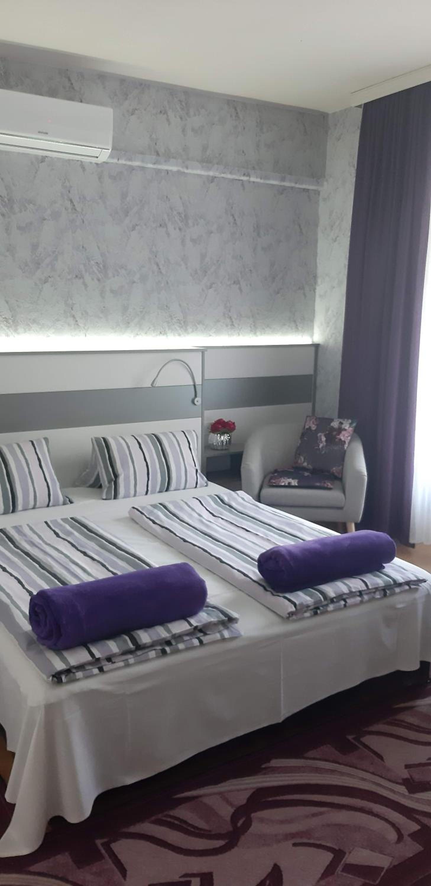 Lila Ház view 5