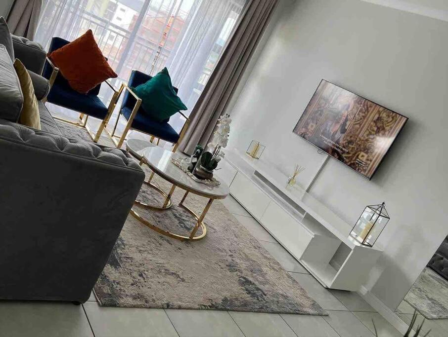Luxury Penthouse Apartment at the Blyde Pretoria view 4