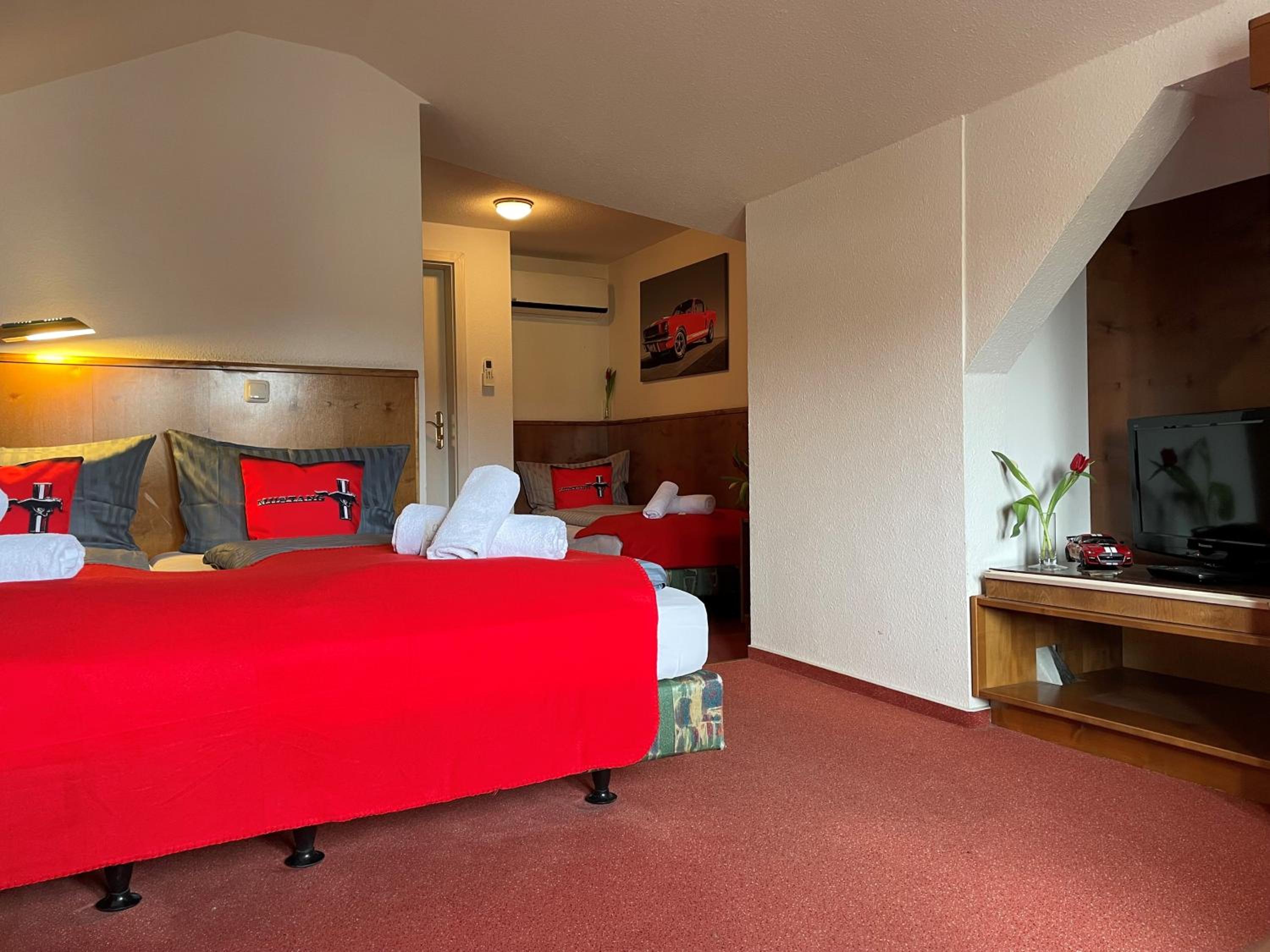 Dresden Vacations - MUSTANG INN am Groen Garten - Property Image 2