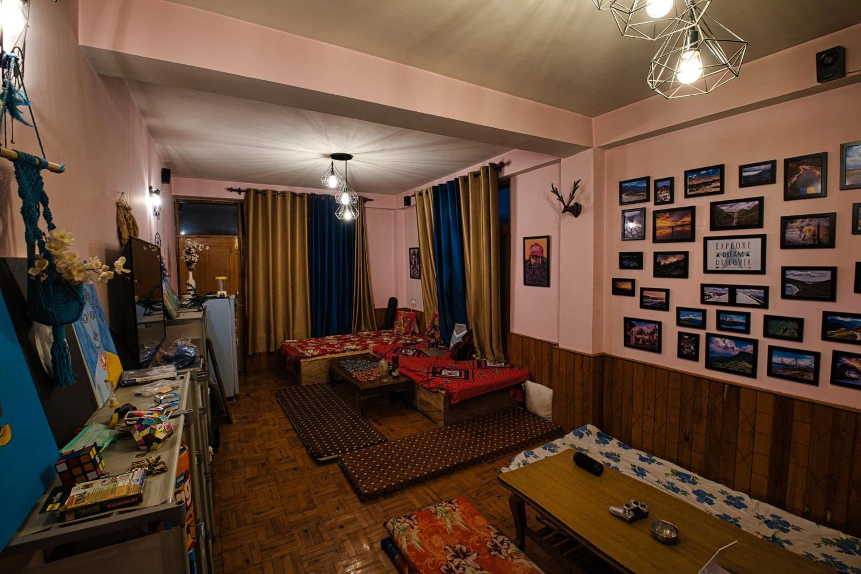 Photo 6