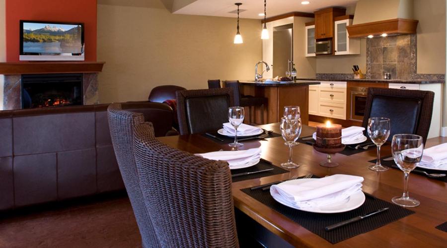 Bellstar Suites at Solara Resort