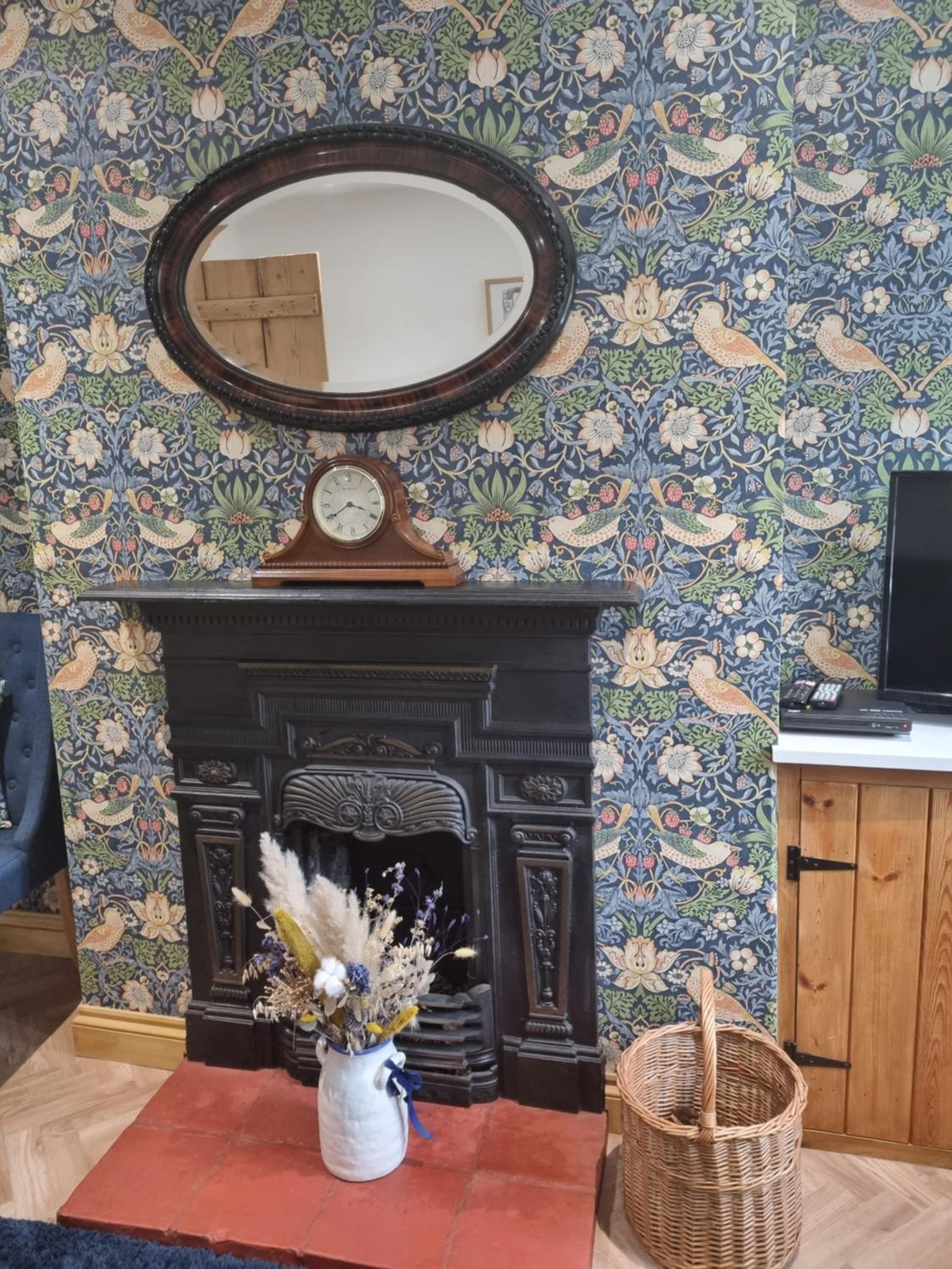 Cosy Cottage, in the idyllic town of Holt view 5