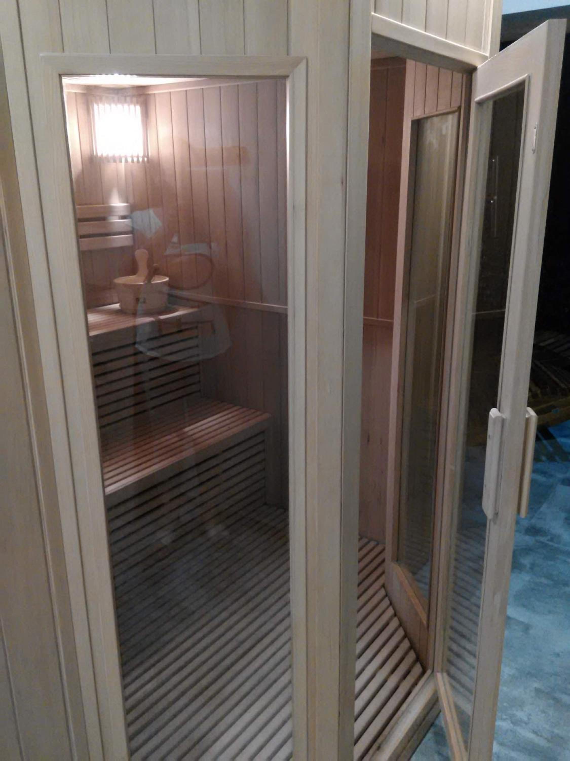 Jacuzzi