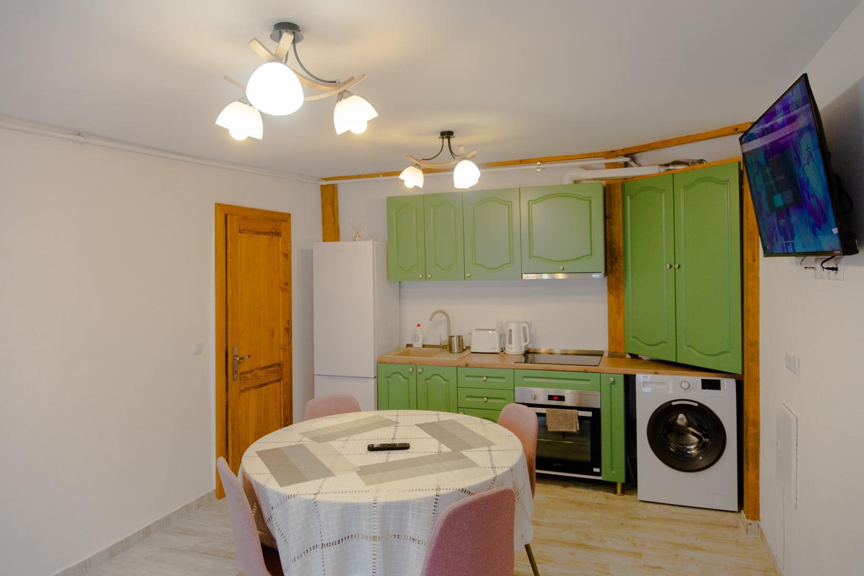 Stone Way Apartment