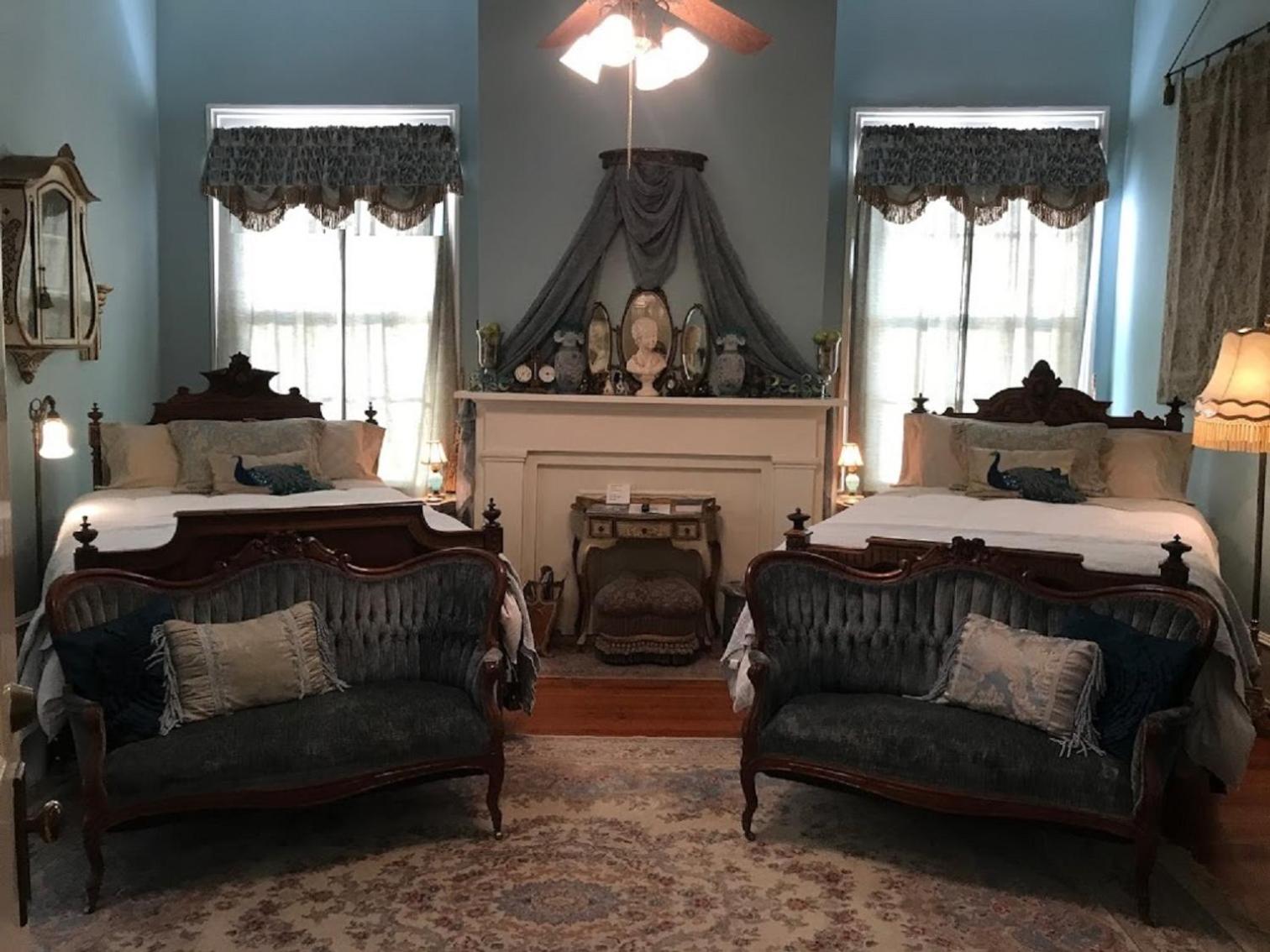 Shadowlawn Bed and Breakfast