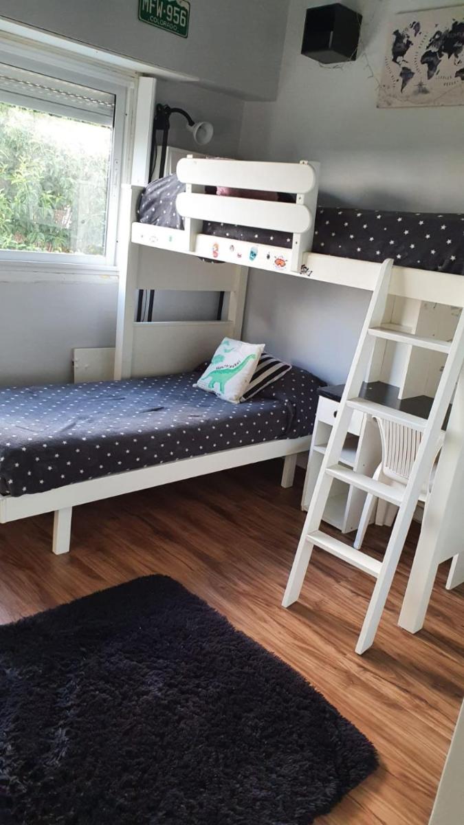 Alquiler temporario de Triplex 3 ambientes con parque y parrilla en Constitución, Mar del Plata