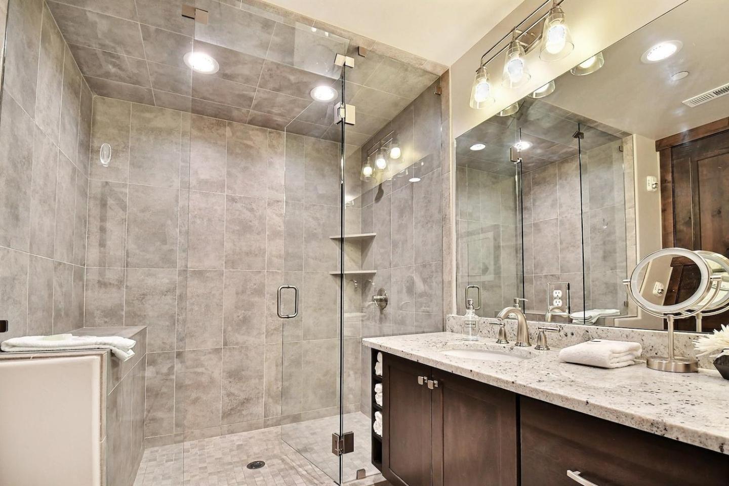 Blackstone Beauty condo
