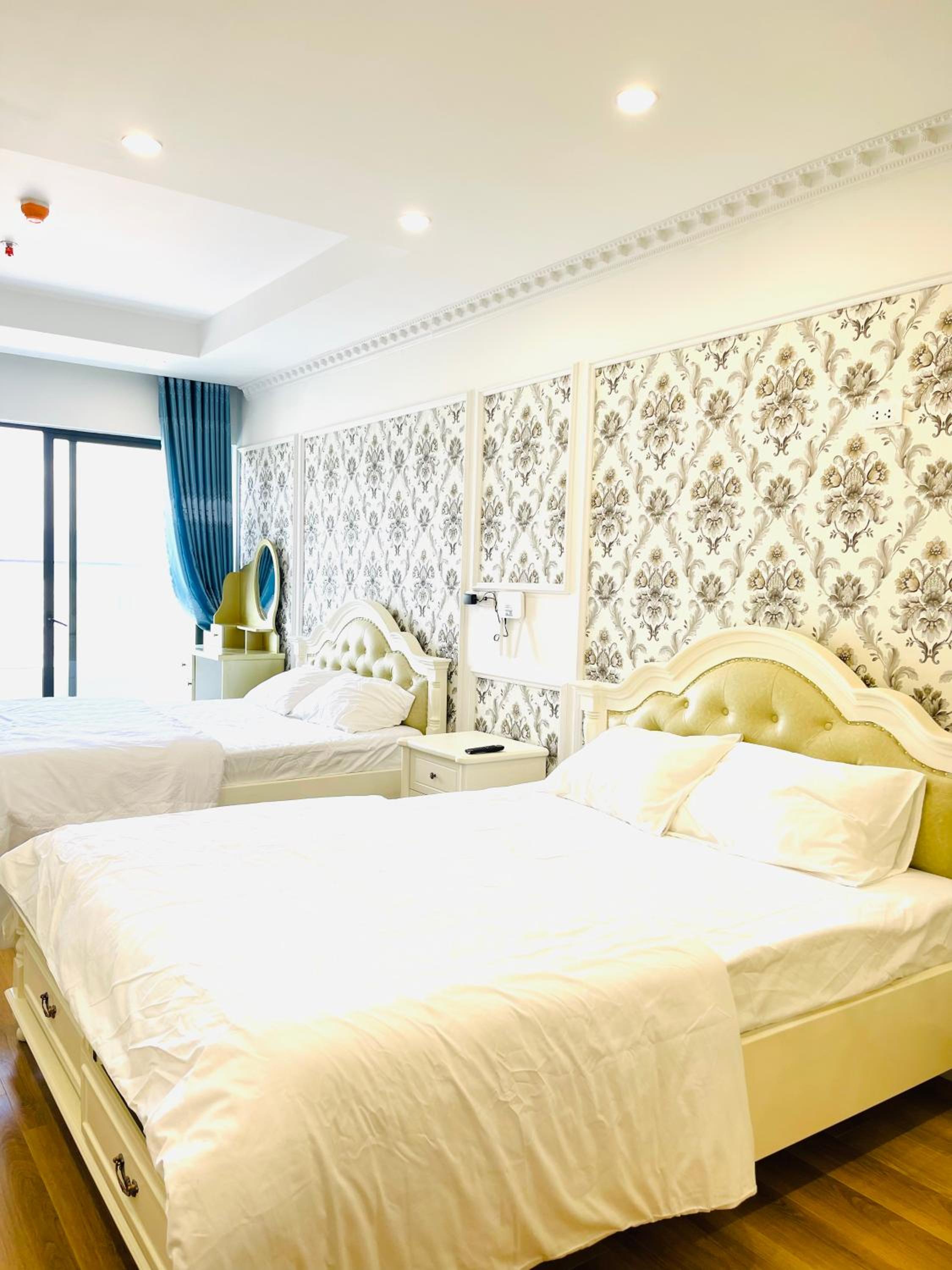 GRAND HYCHARMS serviced STUDIO
