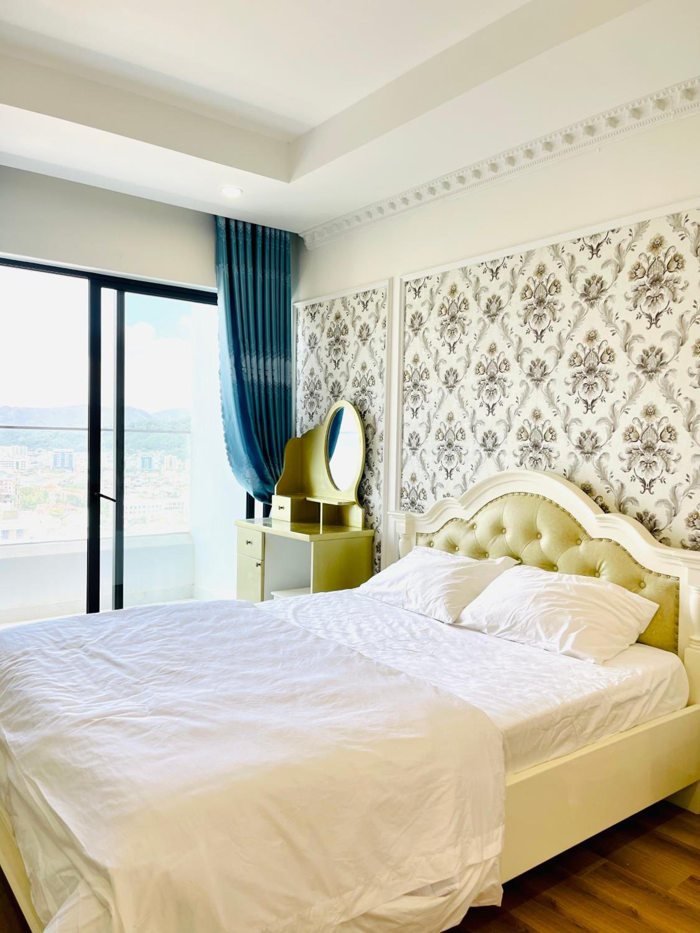 GRAND HYCHARMS serviced STUDIO