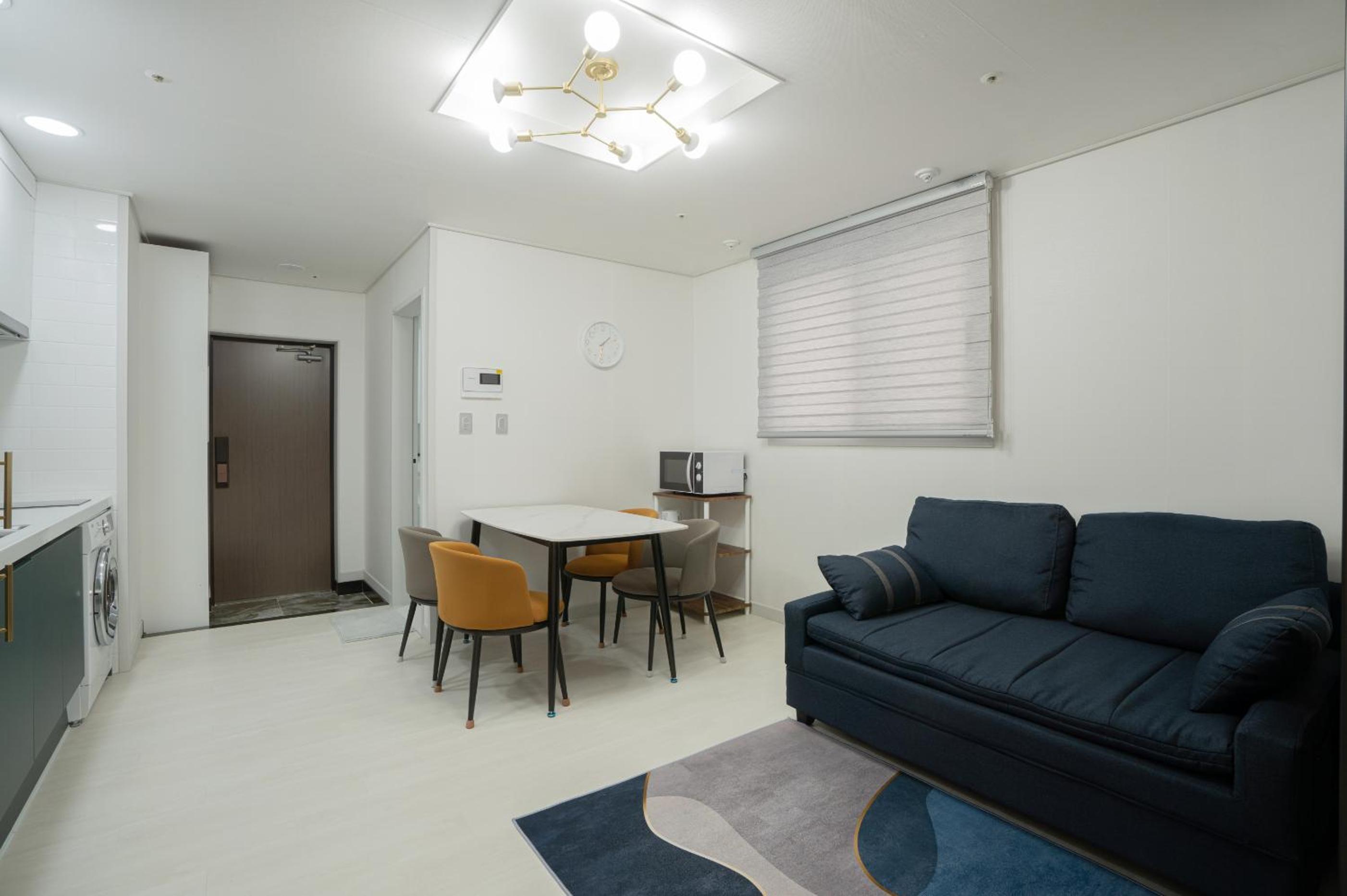 Jeju Vacations - Jeju Seomun Residence Hotel - Property Image 7