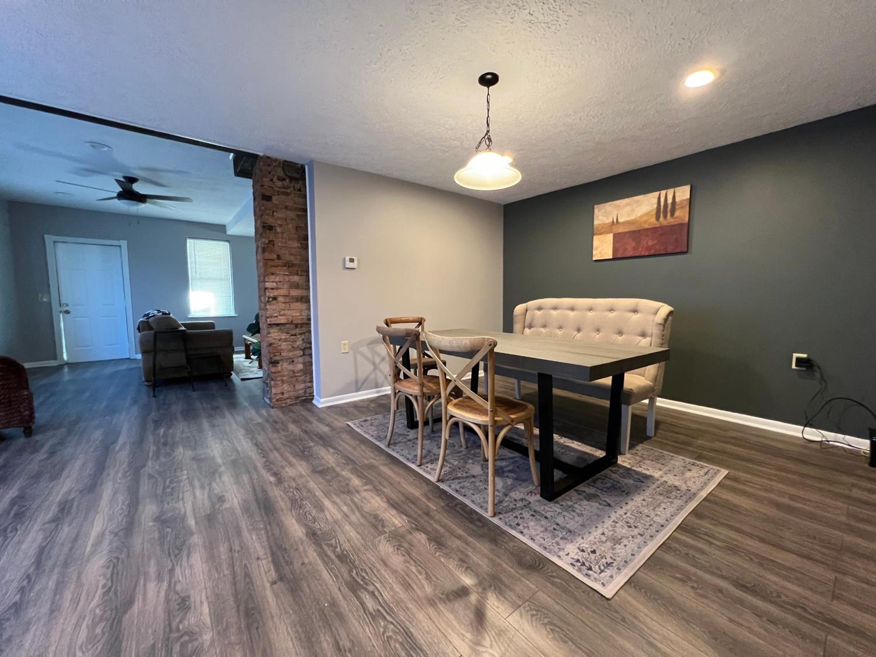 Cleveland Vacations - Stylish Pet Friendly 3 Bedroom House - Property Image 28