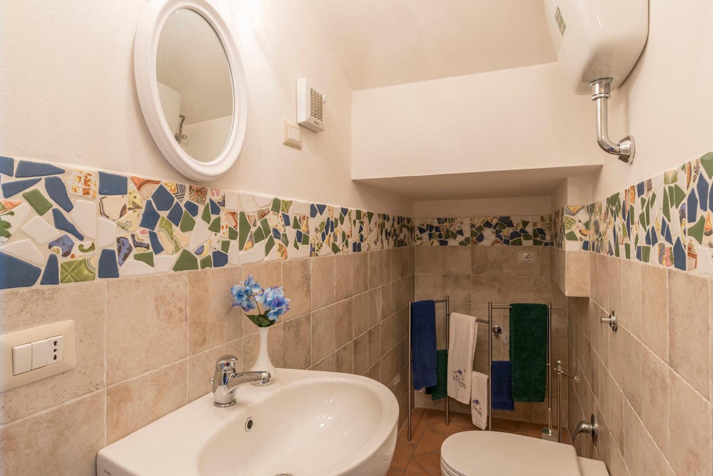 Luxury Villa in Tuscany with Pool near Pisa and Florence - Ten Bedrooms 20 pl