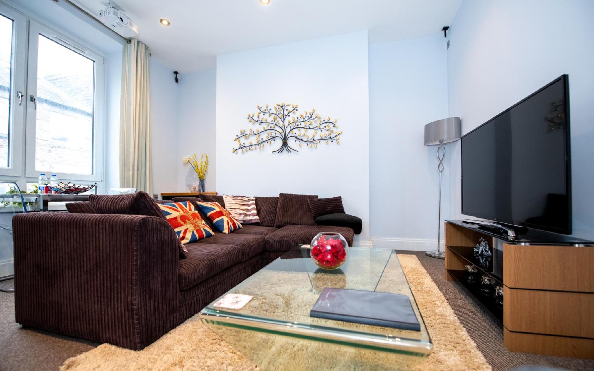 Jay's Apartment Aberdeen view 4