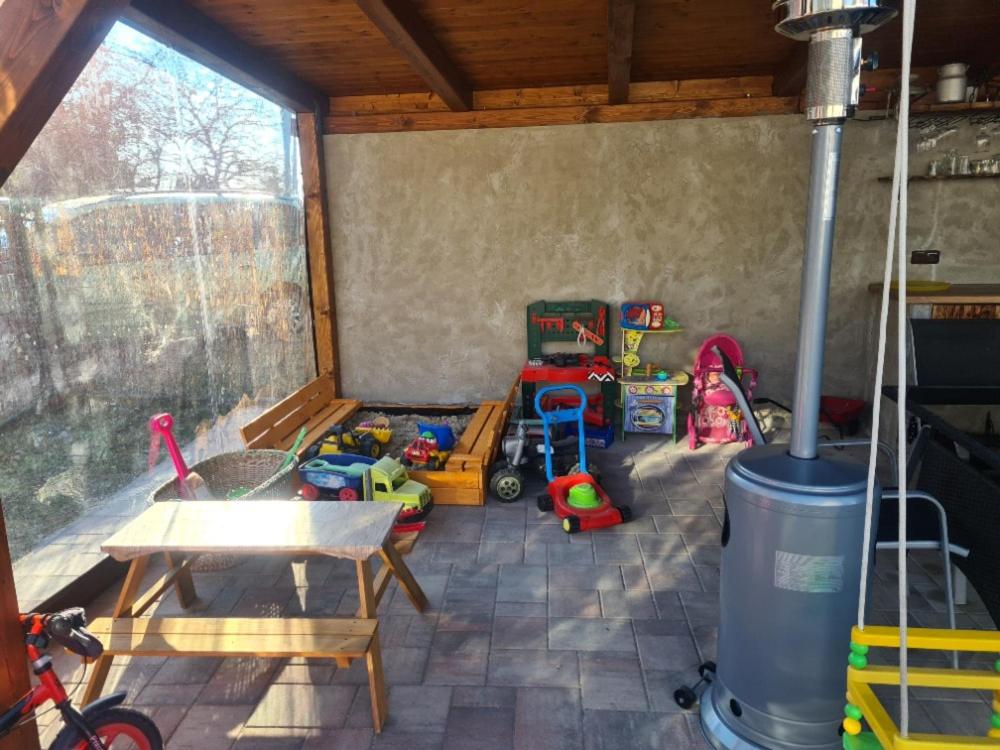 Photo 41