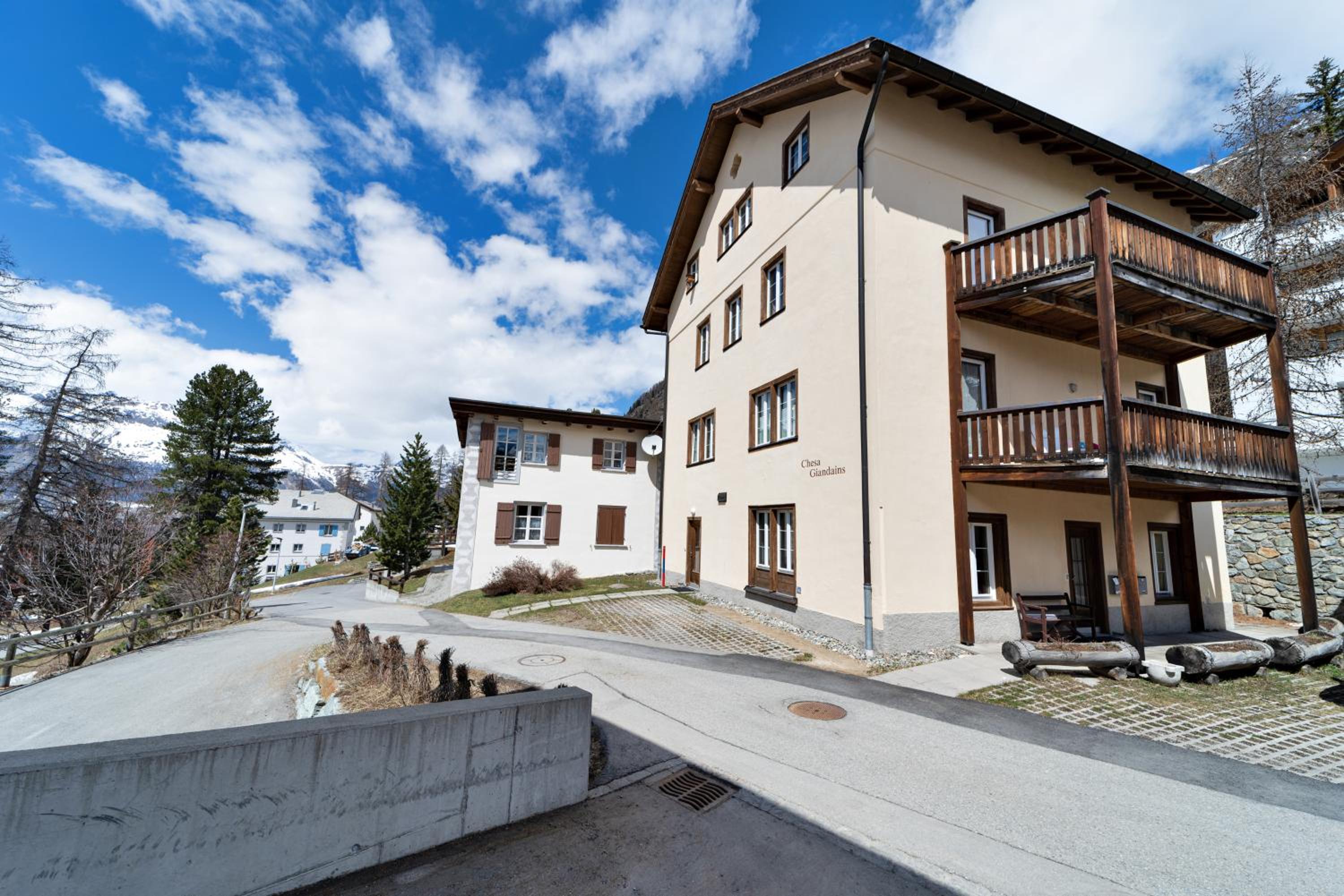 Chesa Giandains - Pontresina view 2