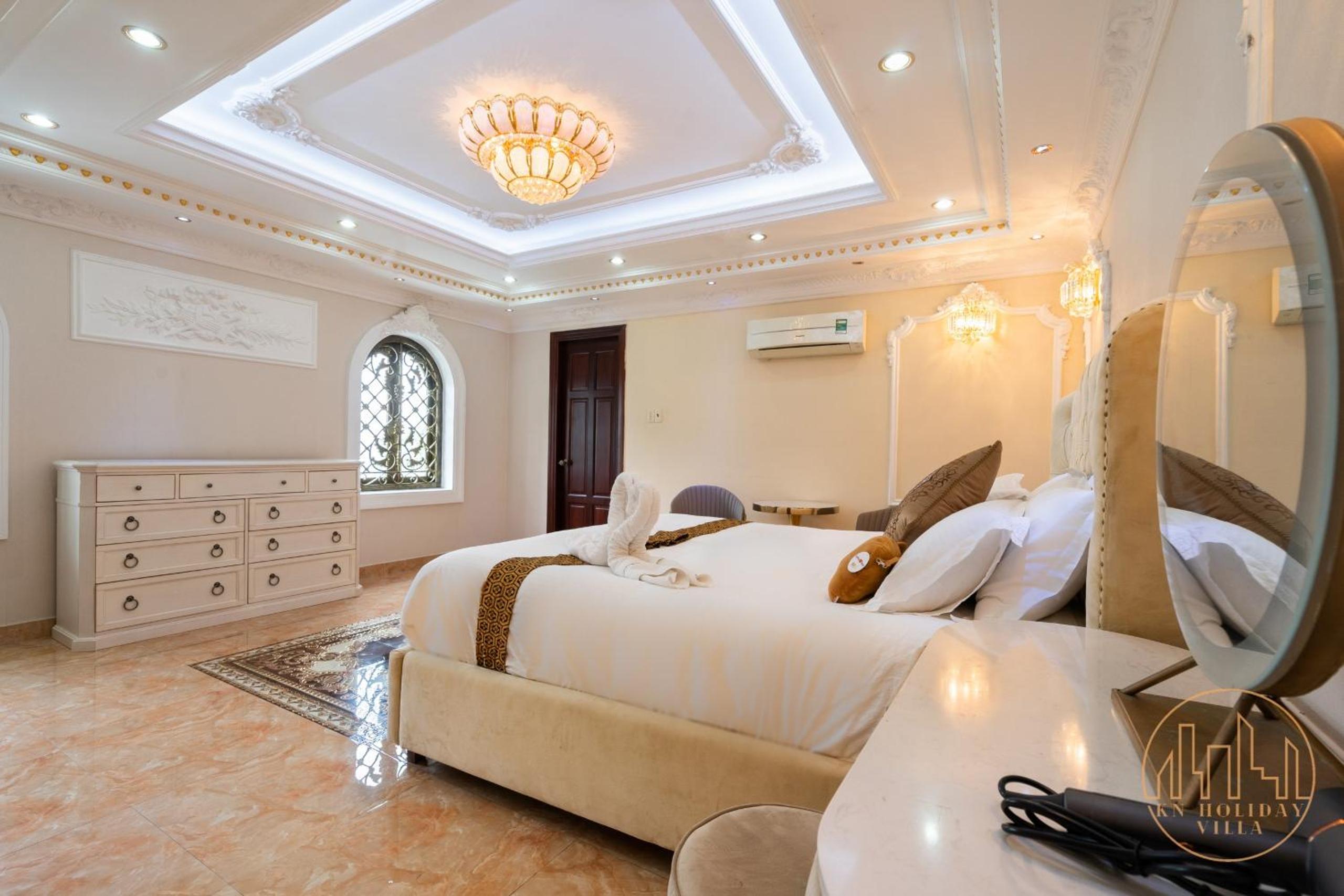 KN Palace - Venuestay