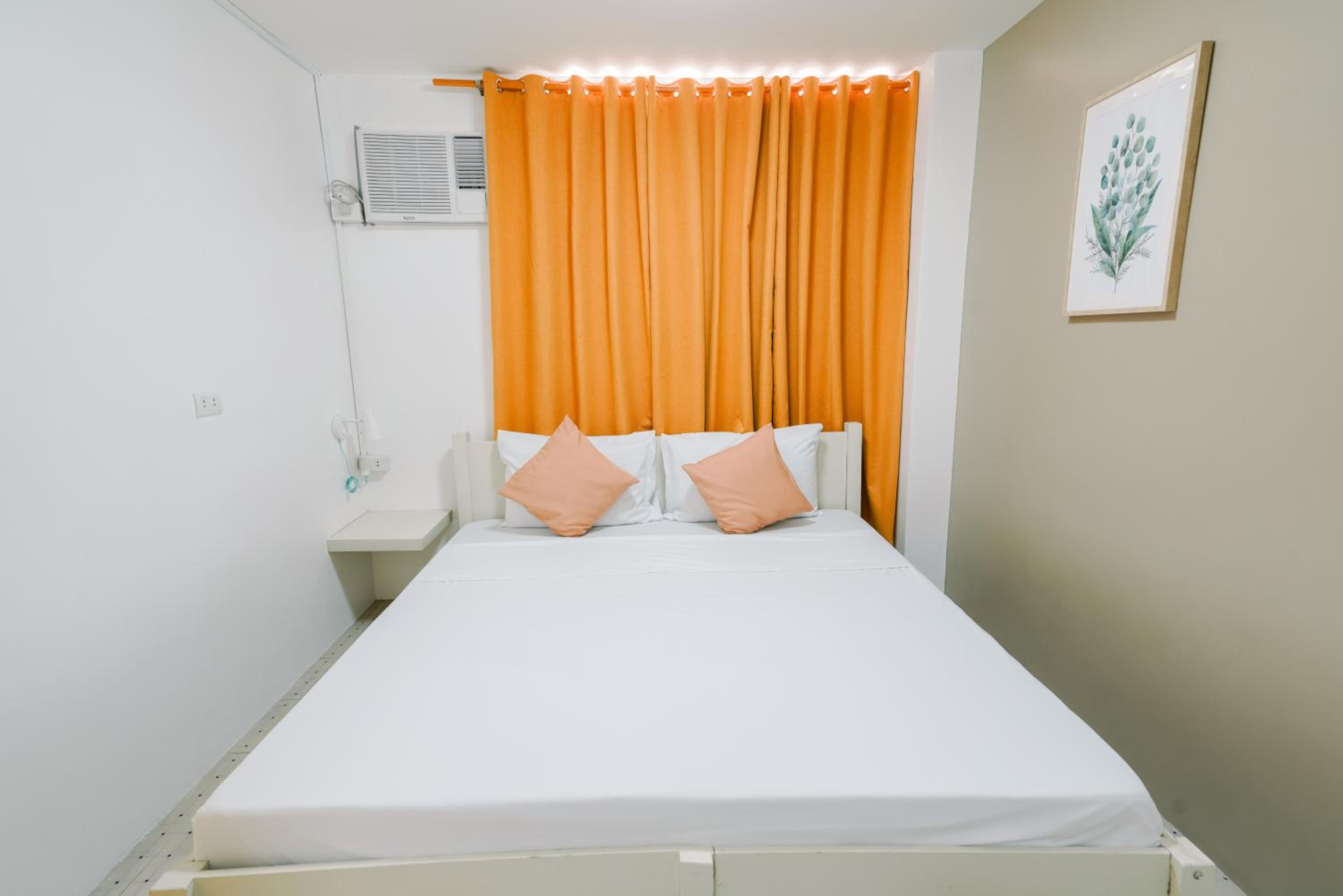 TARASA HOSTEL