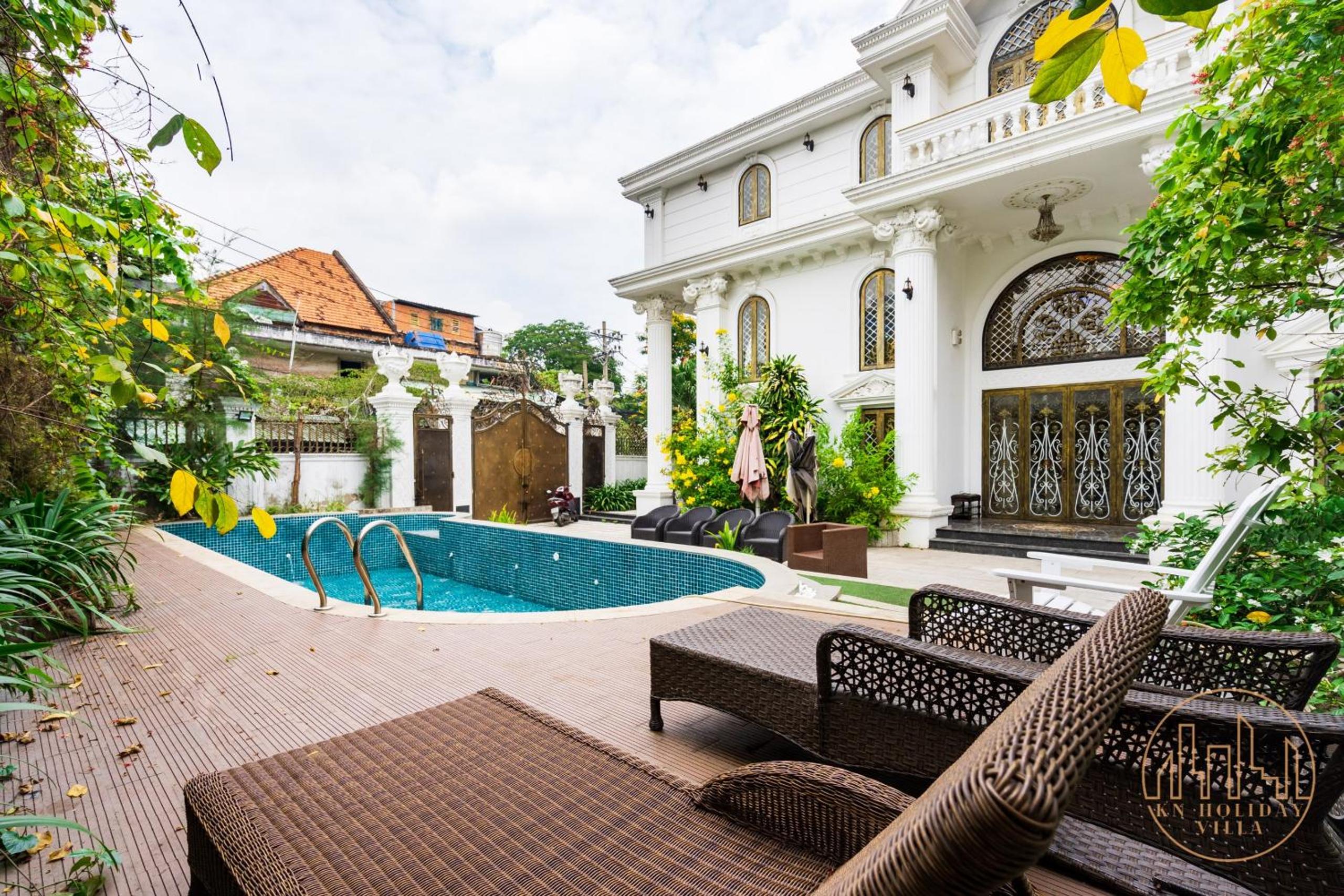 KN Palace - Venuestay