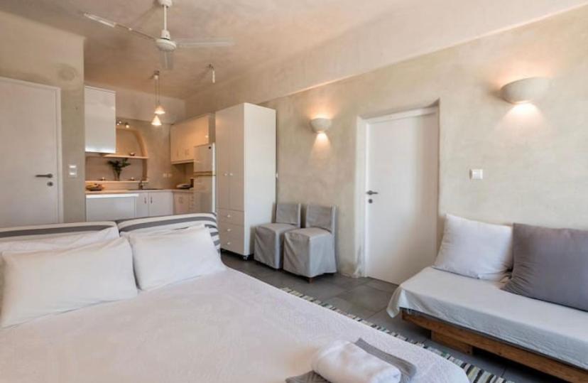 Aqua Apartment