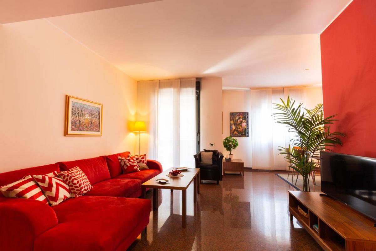 FARA HAUS DELUXE - 2 Bedrooms