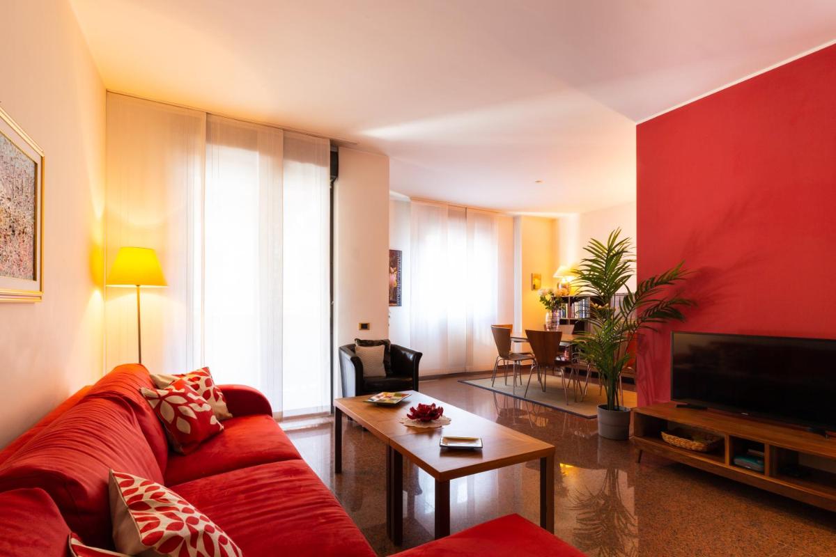 FARA HAUS DELUXE - 2 Bedrooms