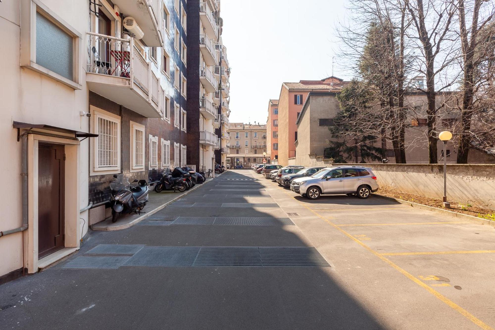 Luxury apartment Milan city center - Friuli 51 Master Guest