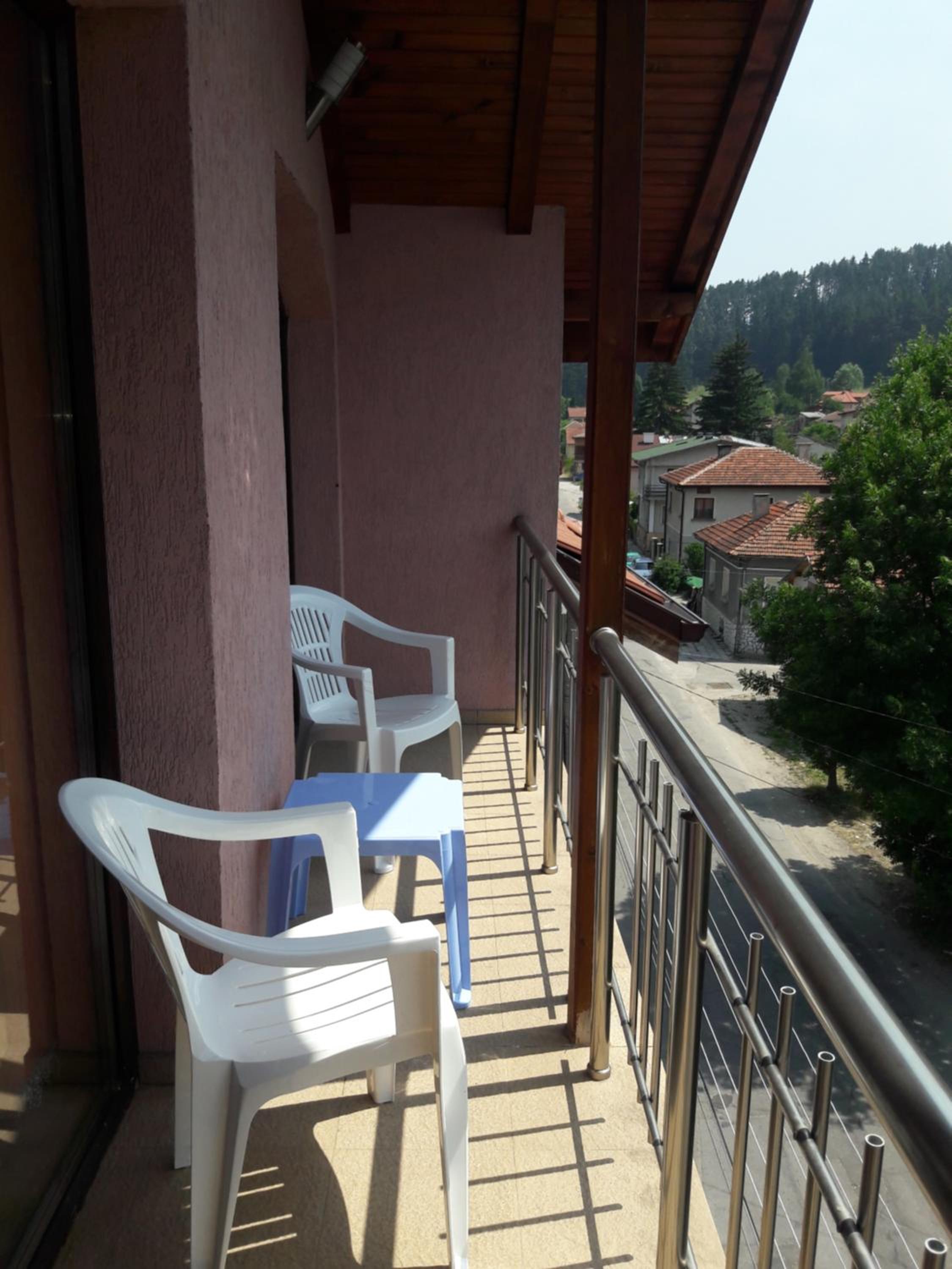 Advel Guest House