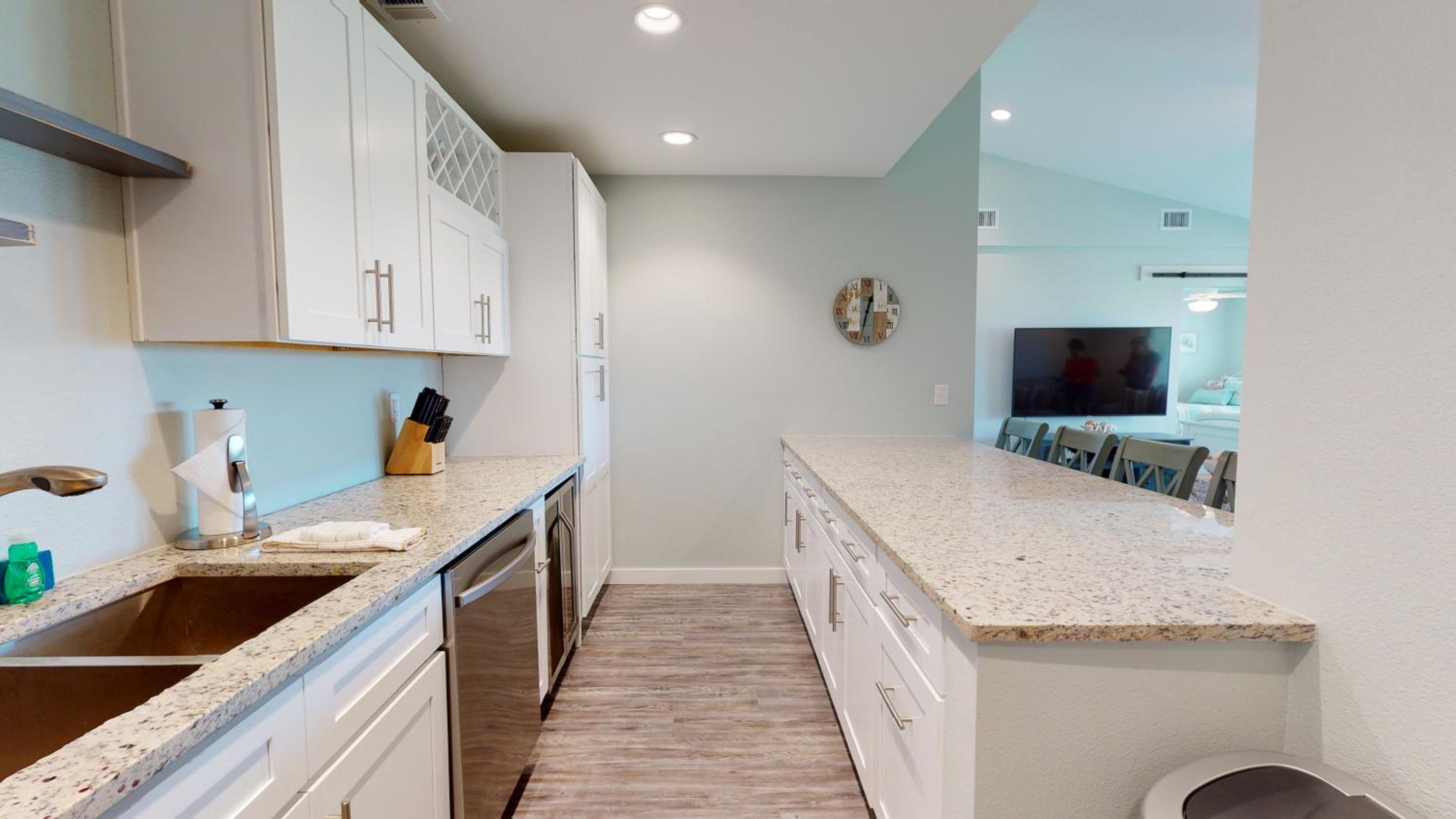AH-F222 New 2nd Floor Condo, Close to PoolHot Tub, Near Marina & Ferry view 5