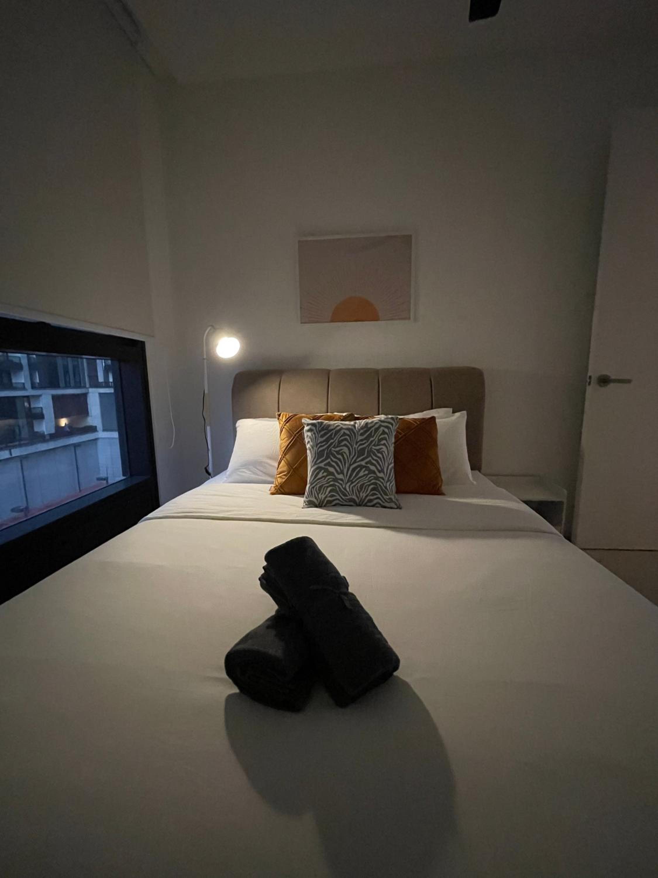 New Arcoris 6 Pax 2 BR with Pool View Mont Kiara - BOHO