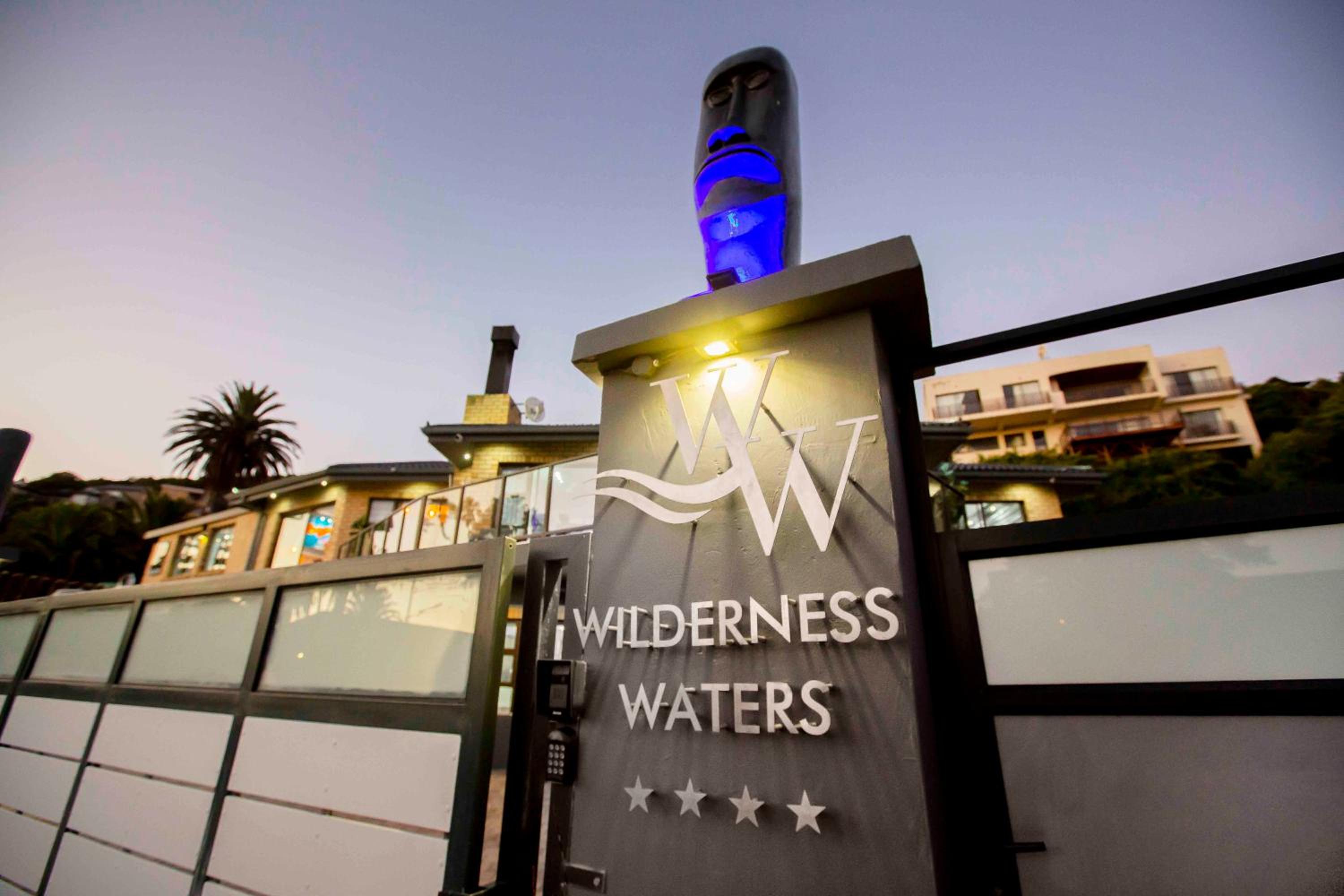 Wilderness Waters Boutique Suites - Adults Only
