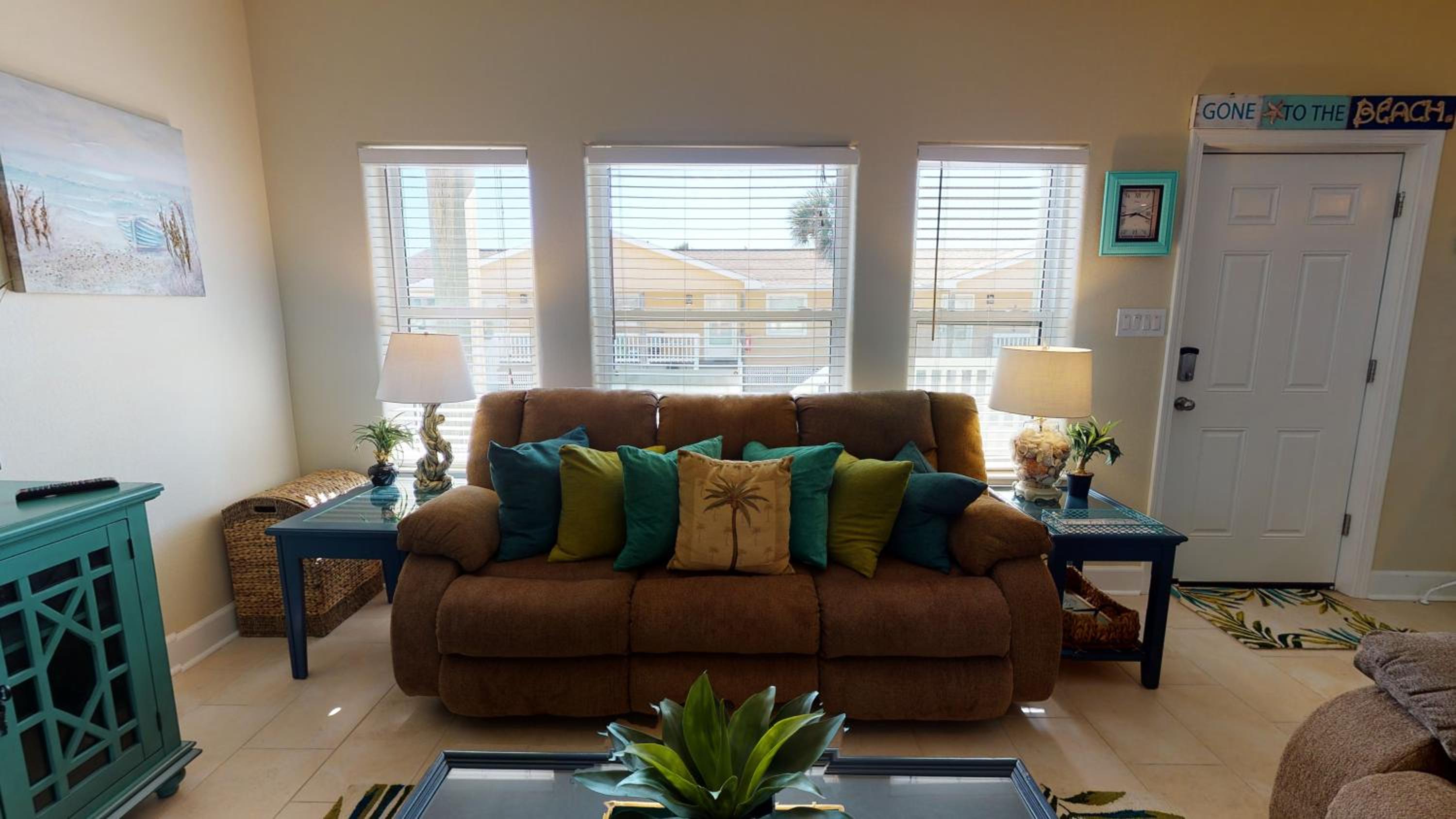 CDR112 Newly Remodeled, Coastal Condo, Shared Pool, Golf Cart Accessible view 5