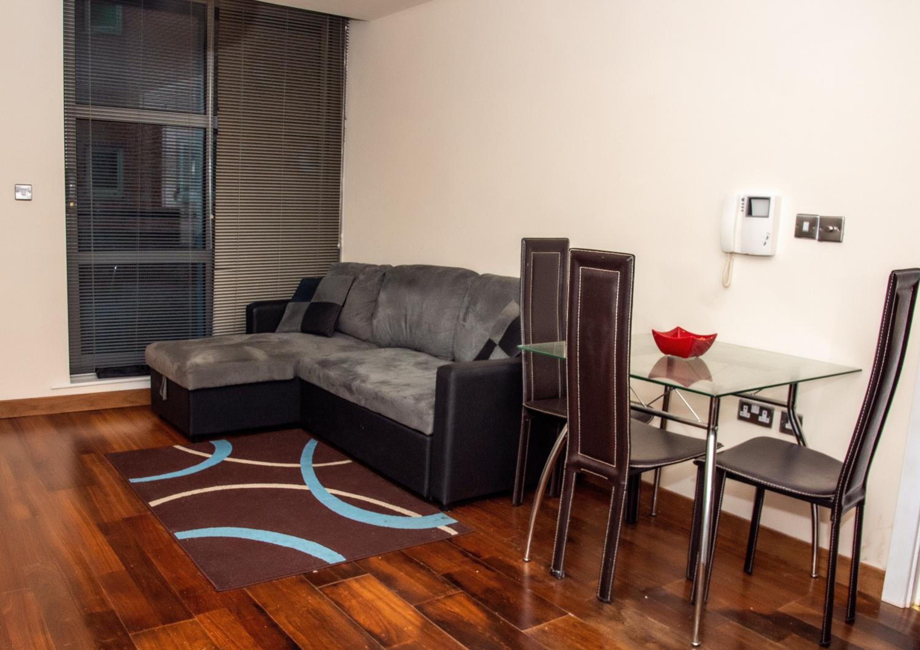 Mercury Apartments view 4