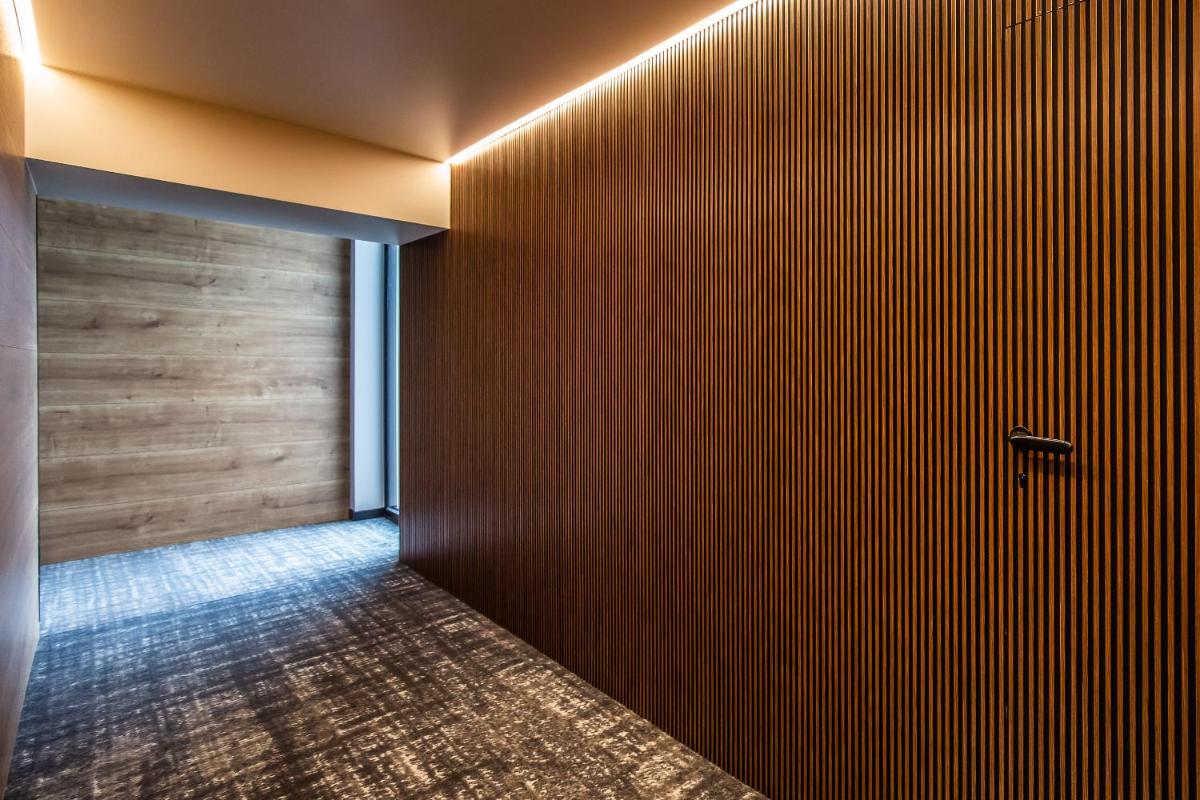 hotel reception