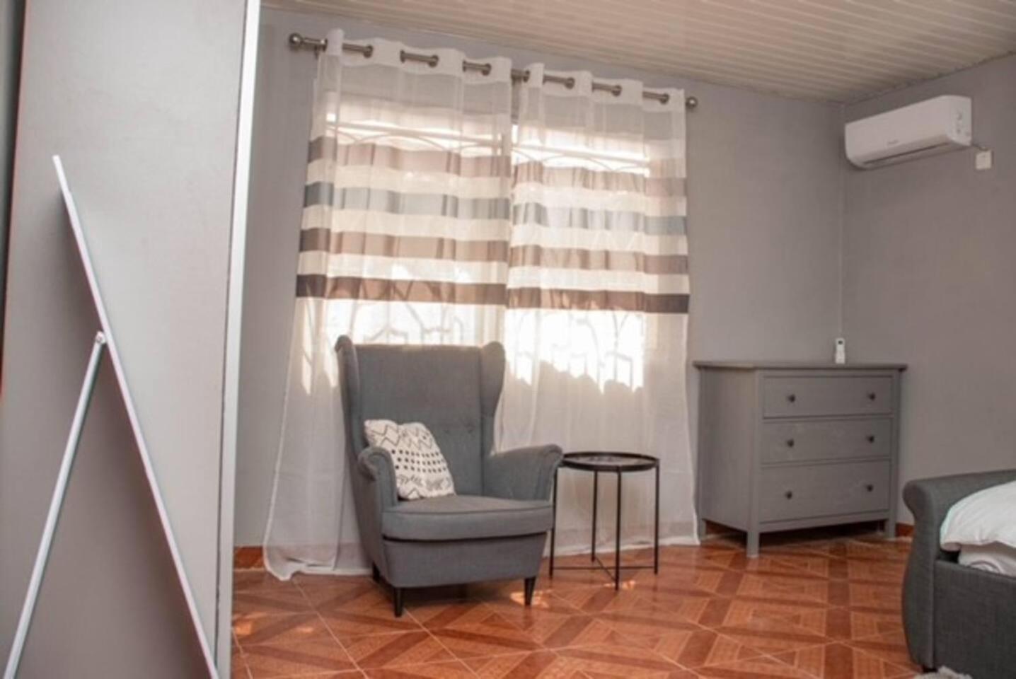Full AirCon- 3Bed Villa- A c- WiFi- HotWater view 2