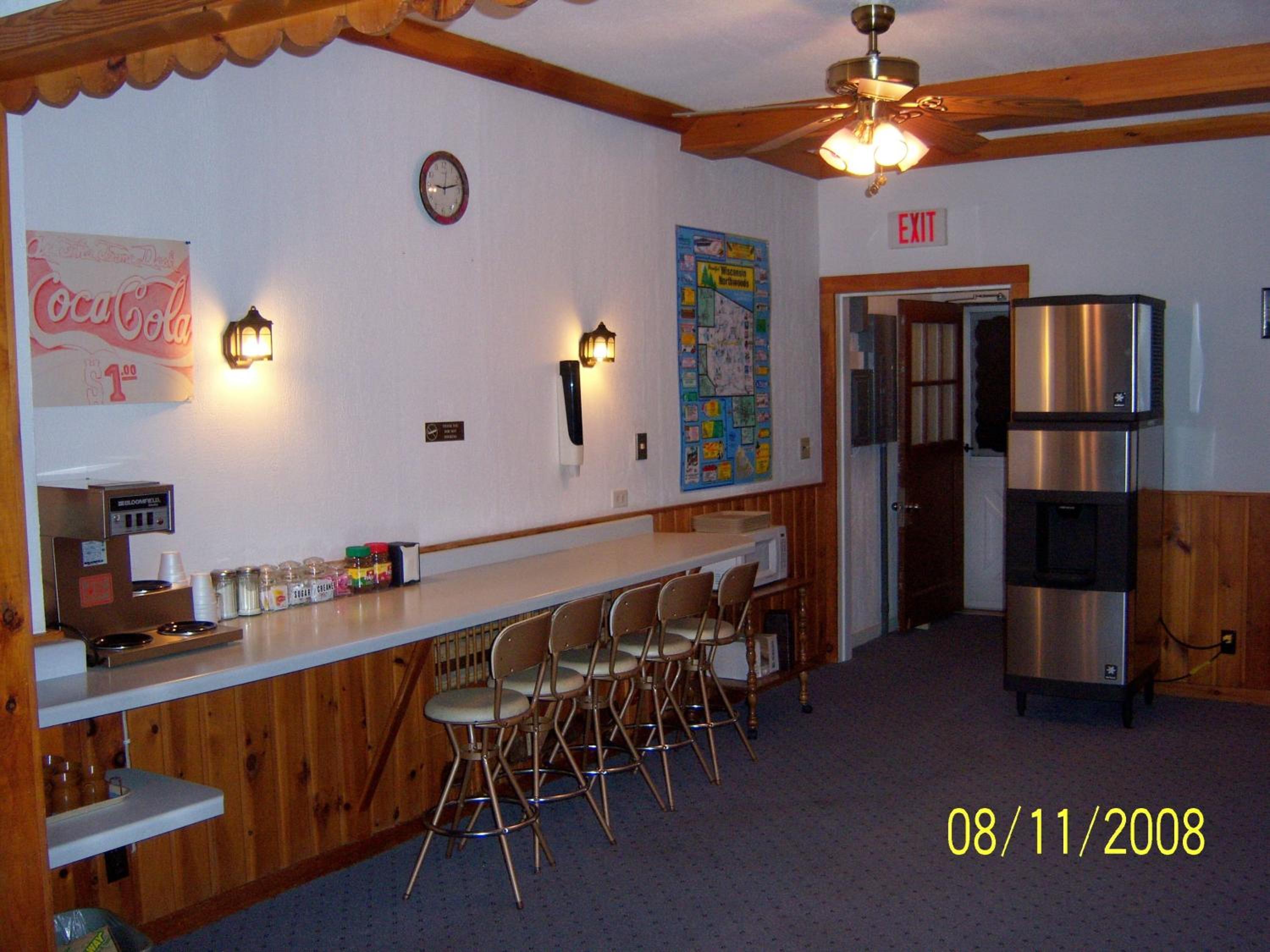 Travelers Inn Motel - Property Image 15