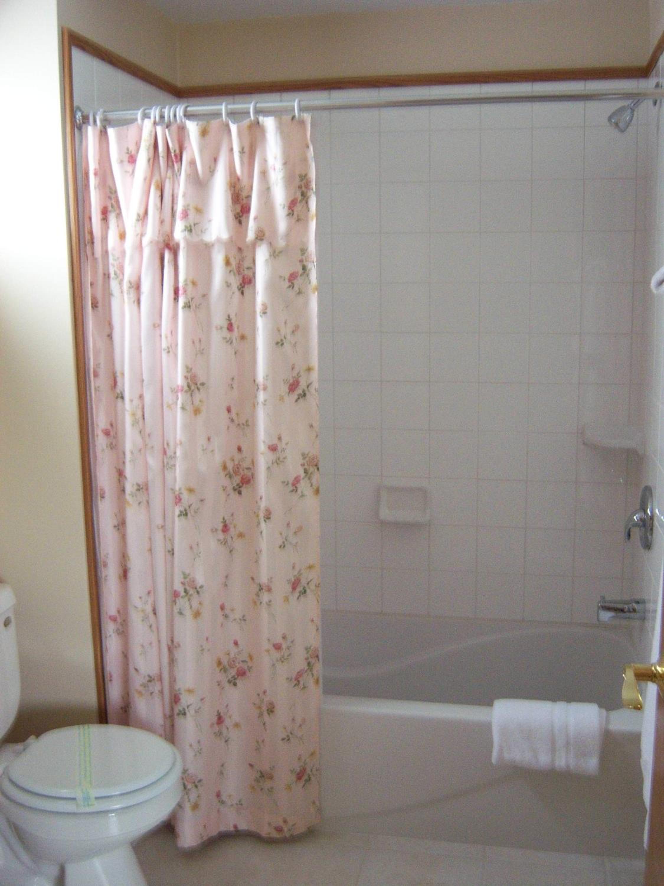 Travelers Inn Motel - Property Image 8