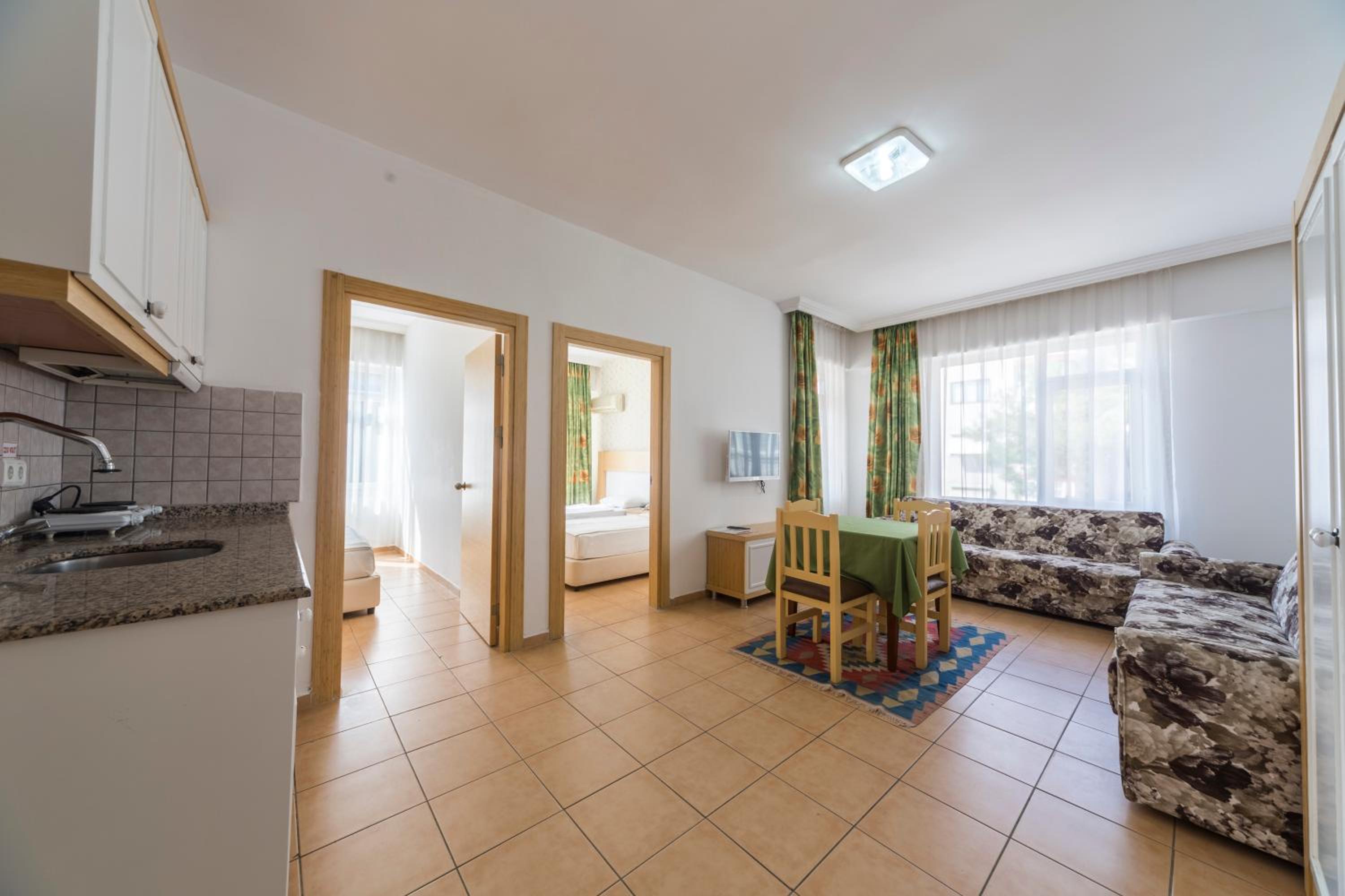 Eftalia Down Town - Image 29