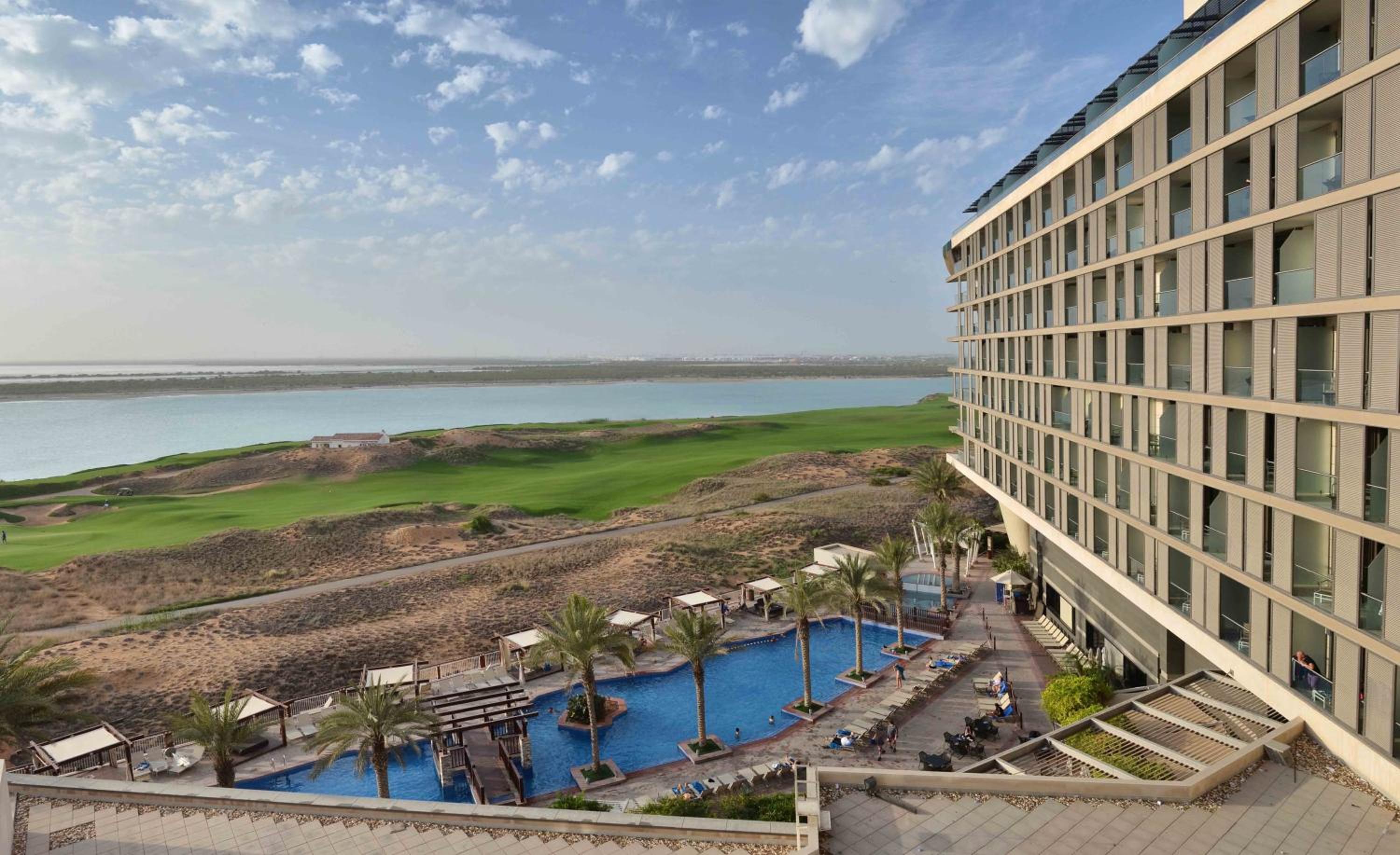 Yas Plaza Mangroves by IHG