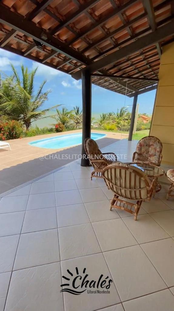 Chalé com piscina privada vista mar-Zumbi-RN