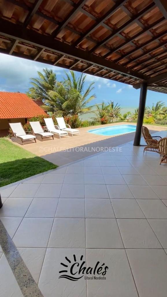 Chalé com piscina privada vista mar-Zumbi-RN