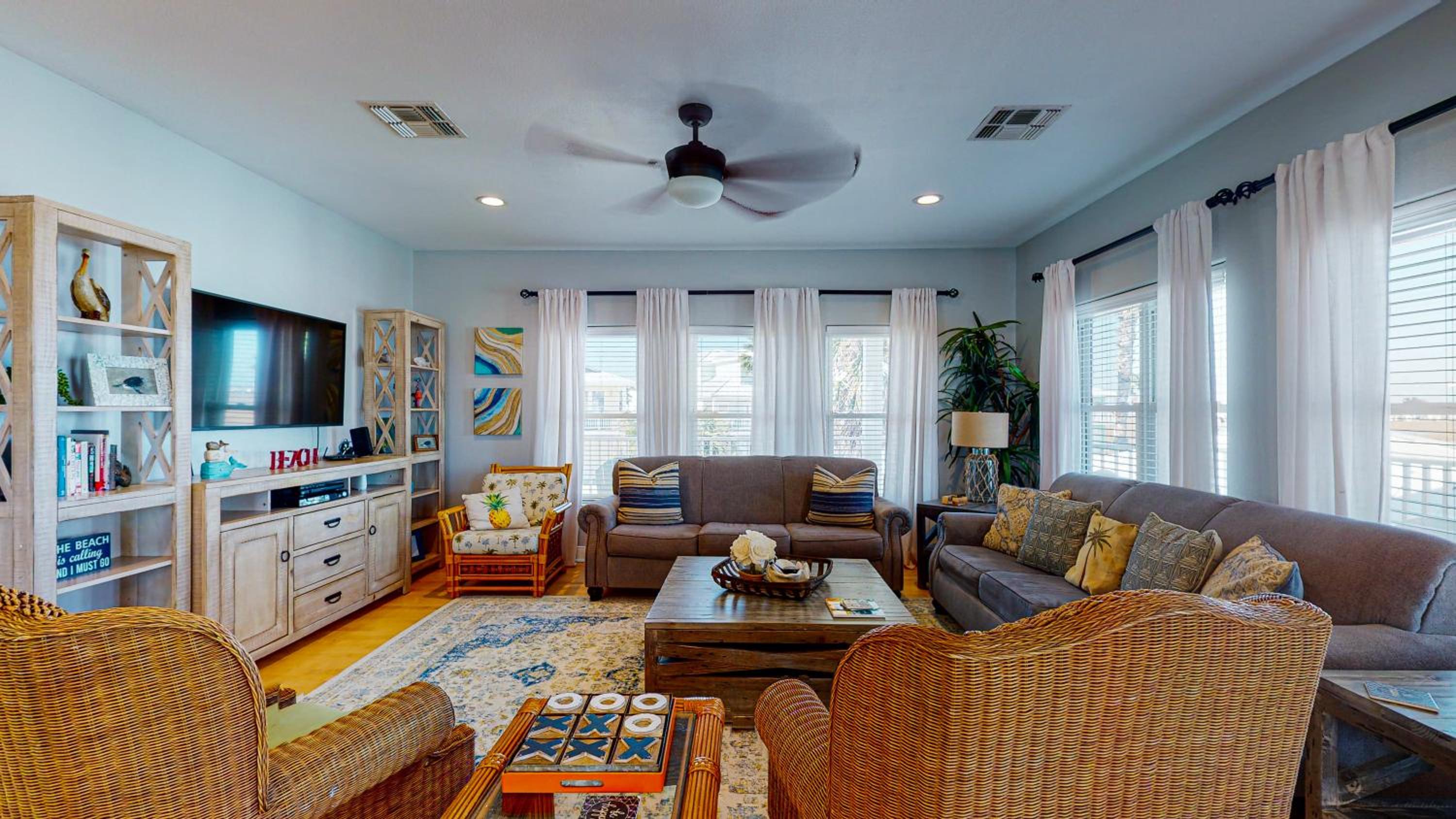RD385 Dreamsicle Large Home in Gulfside Neighborhood, Shared Pool, Boardwalk to Beach view 4
