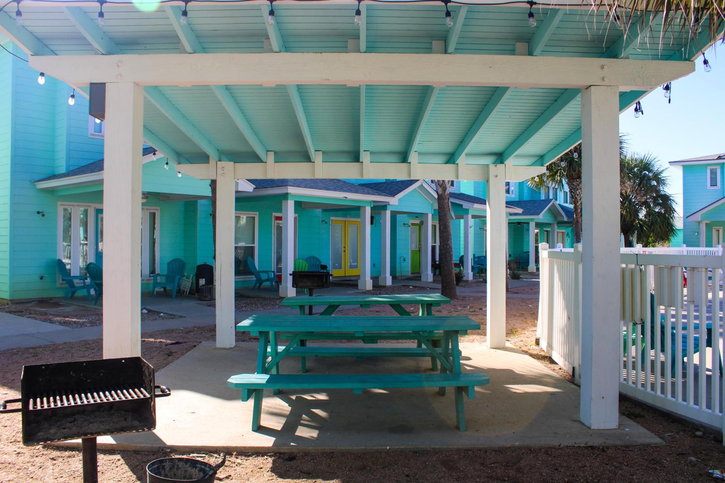 TC703 Newly Decorated Townhome, Shared Pool, In Town, Close to Beach view 2