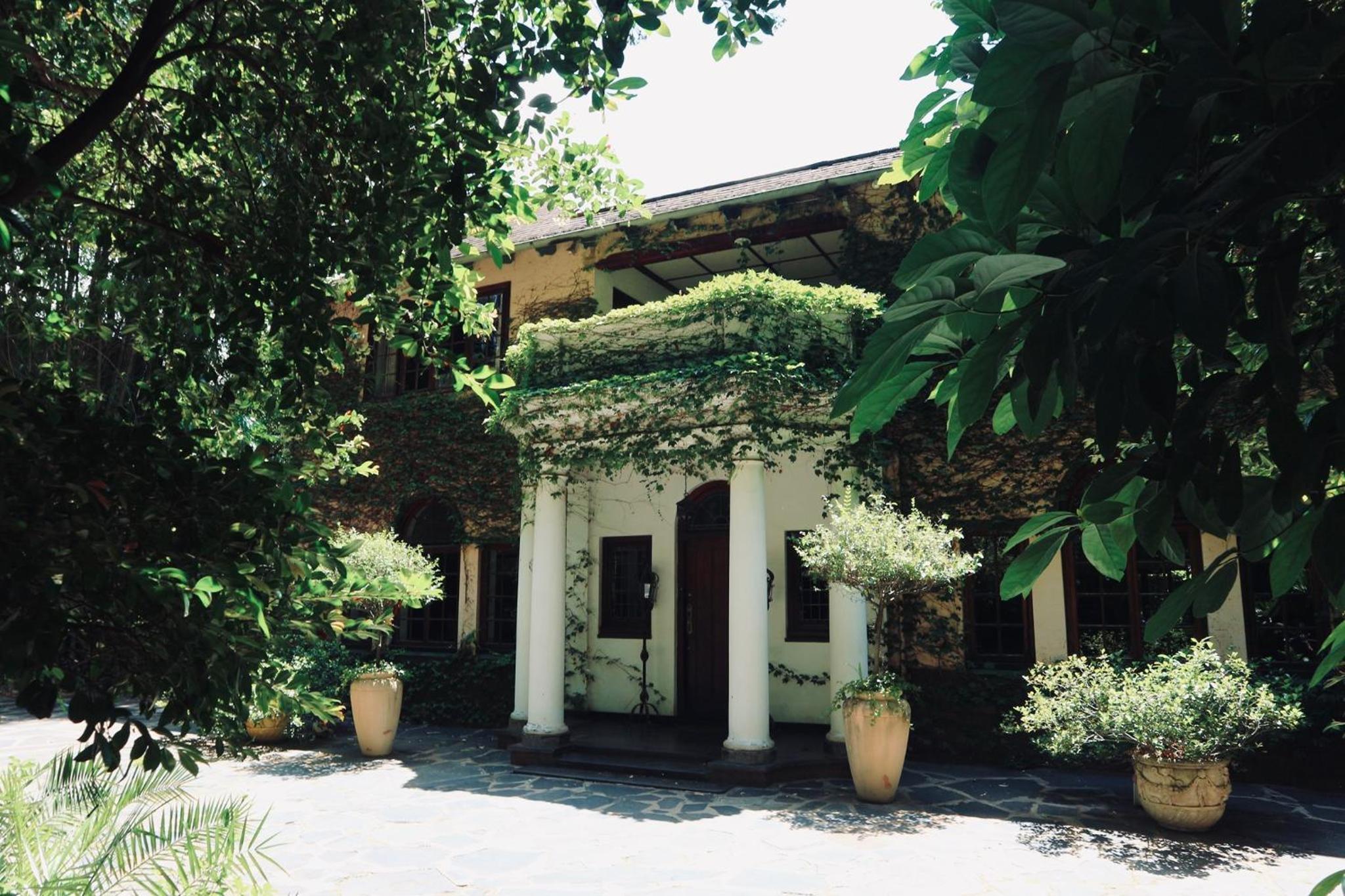 Foxwood House Boutique Hotel