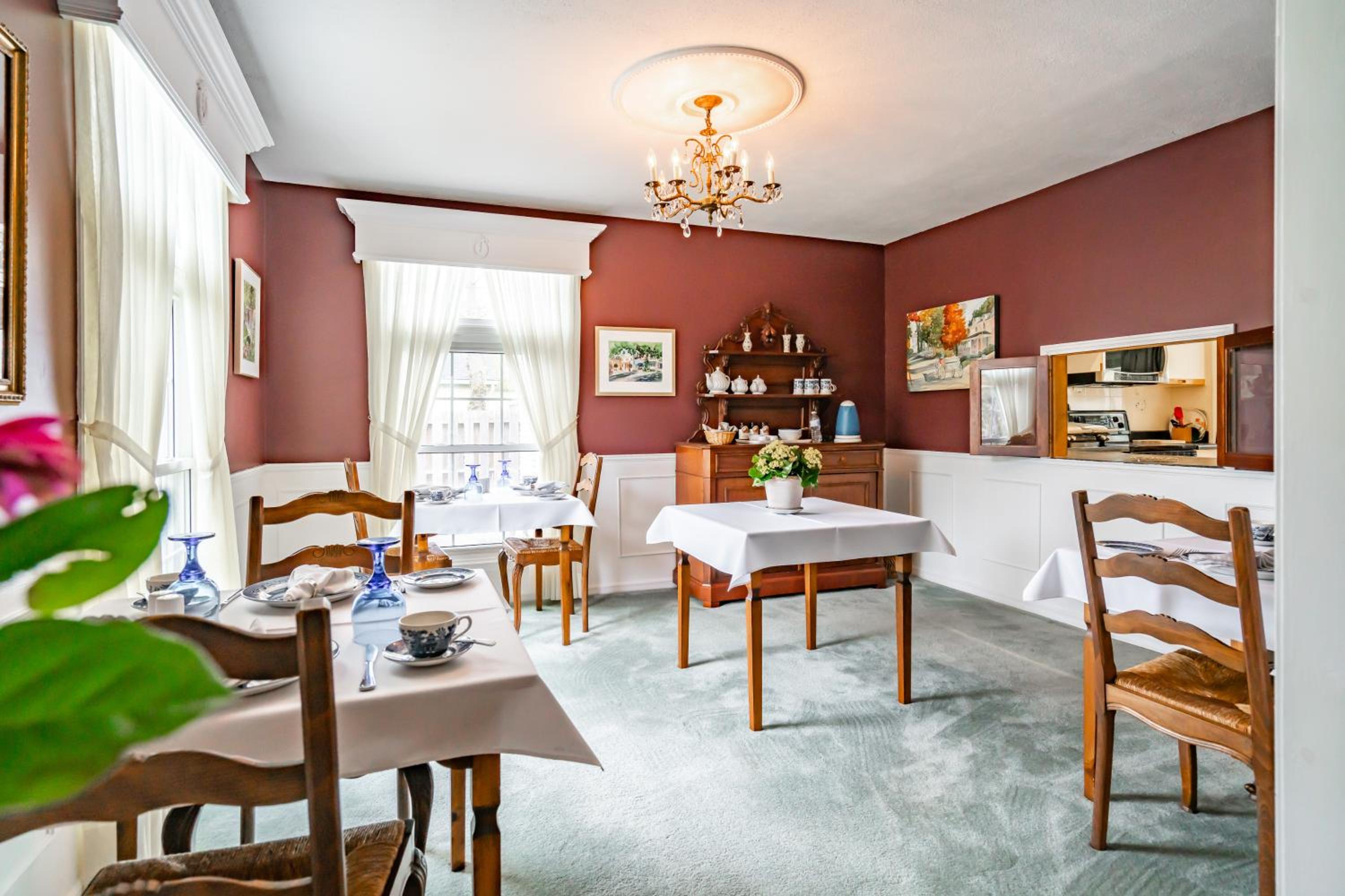 Abacot Hall Bed & Breakfast